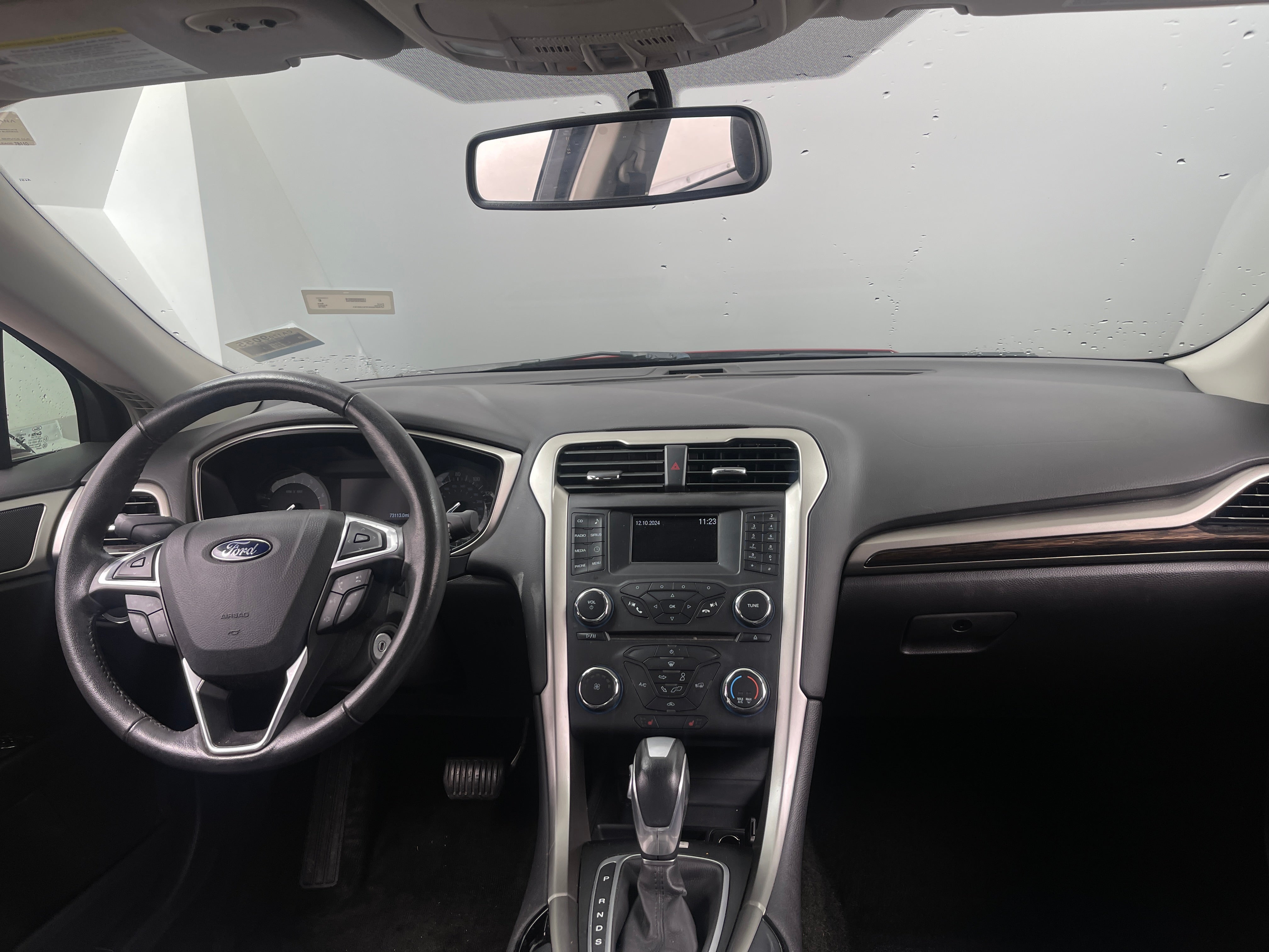 2015 Ford Fusion SE 3