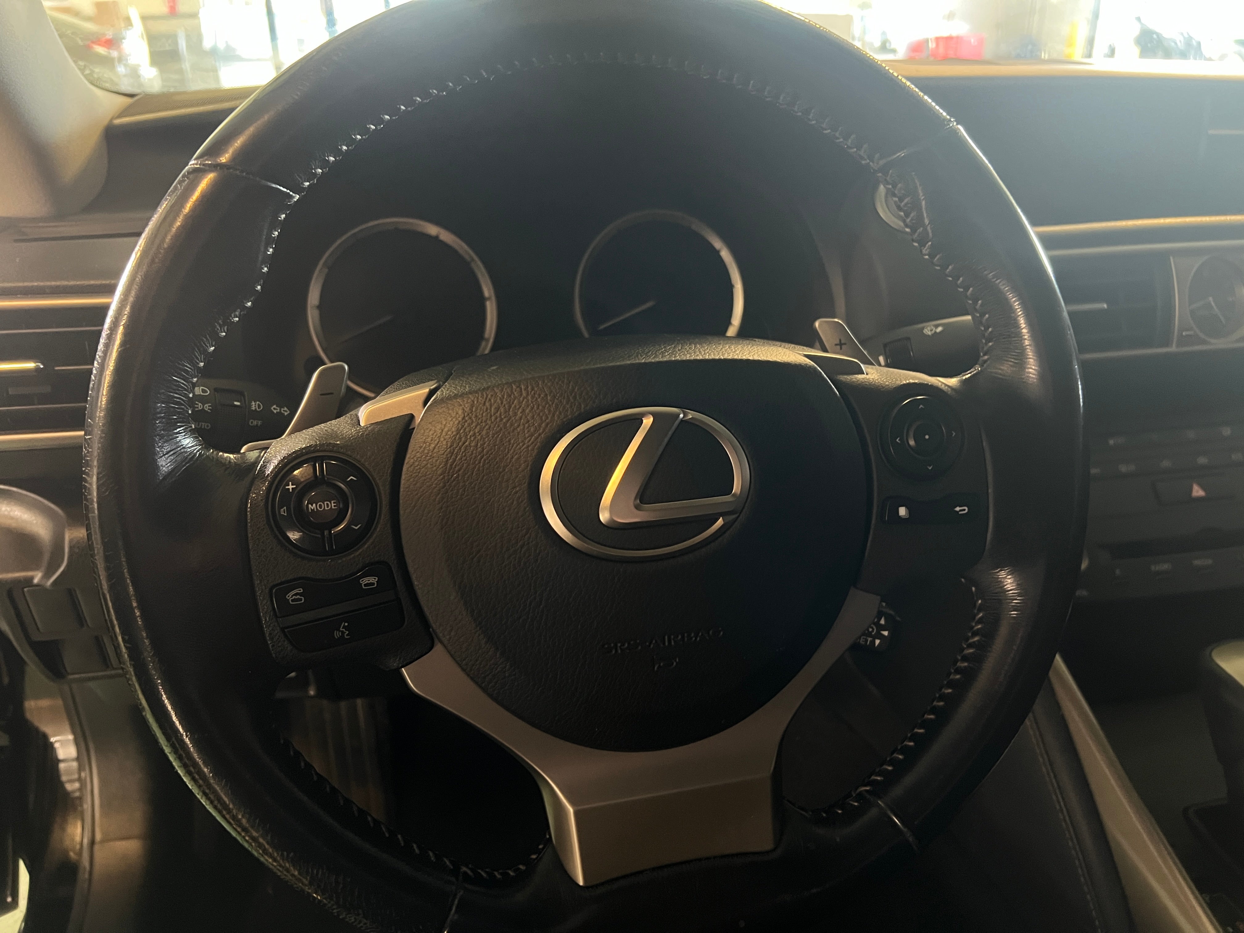 2016 Lexus IS 200t 4