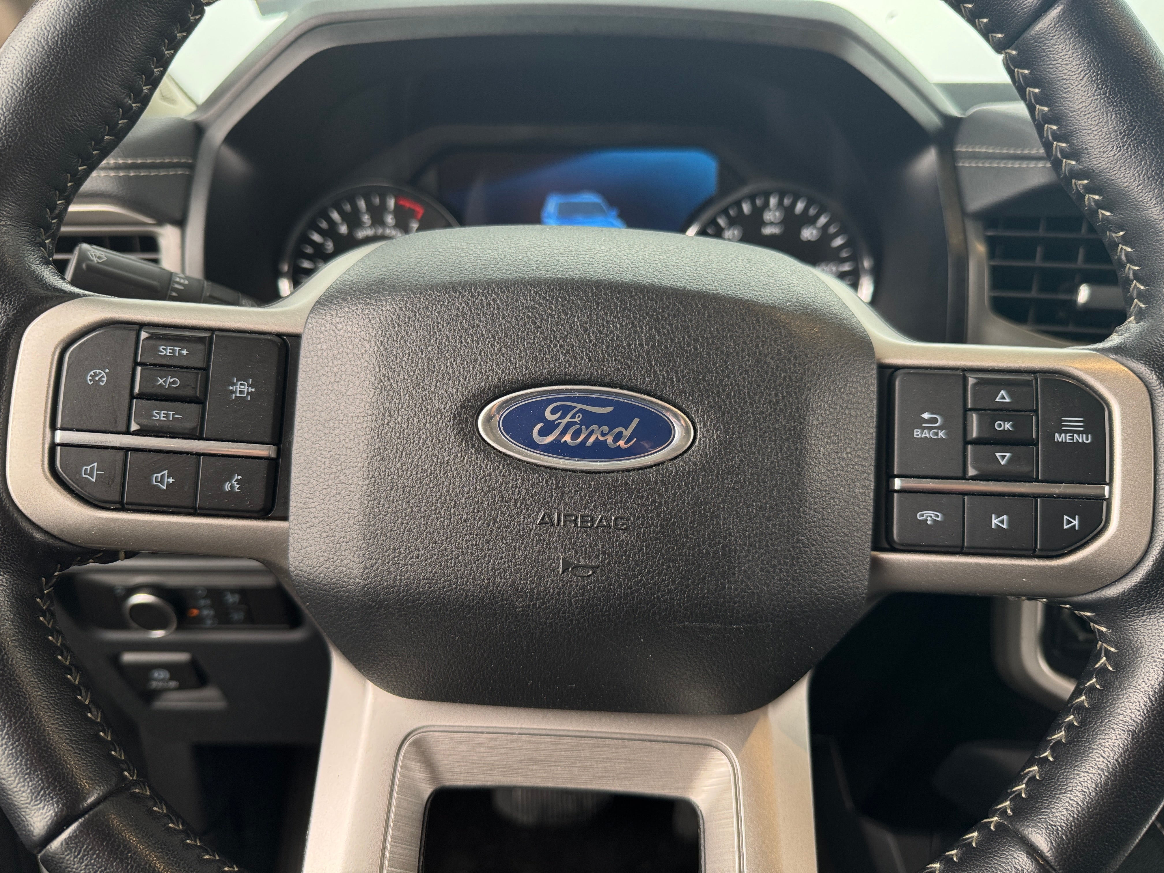 2022 Ford Expedition XLT 5