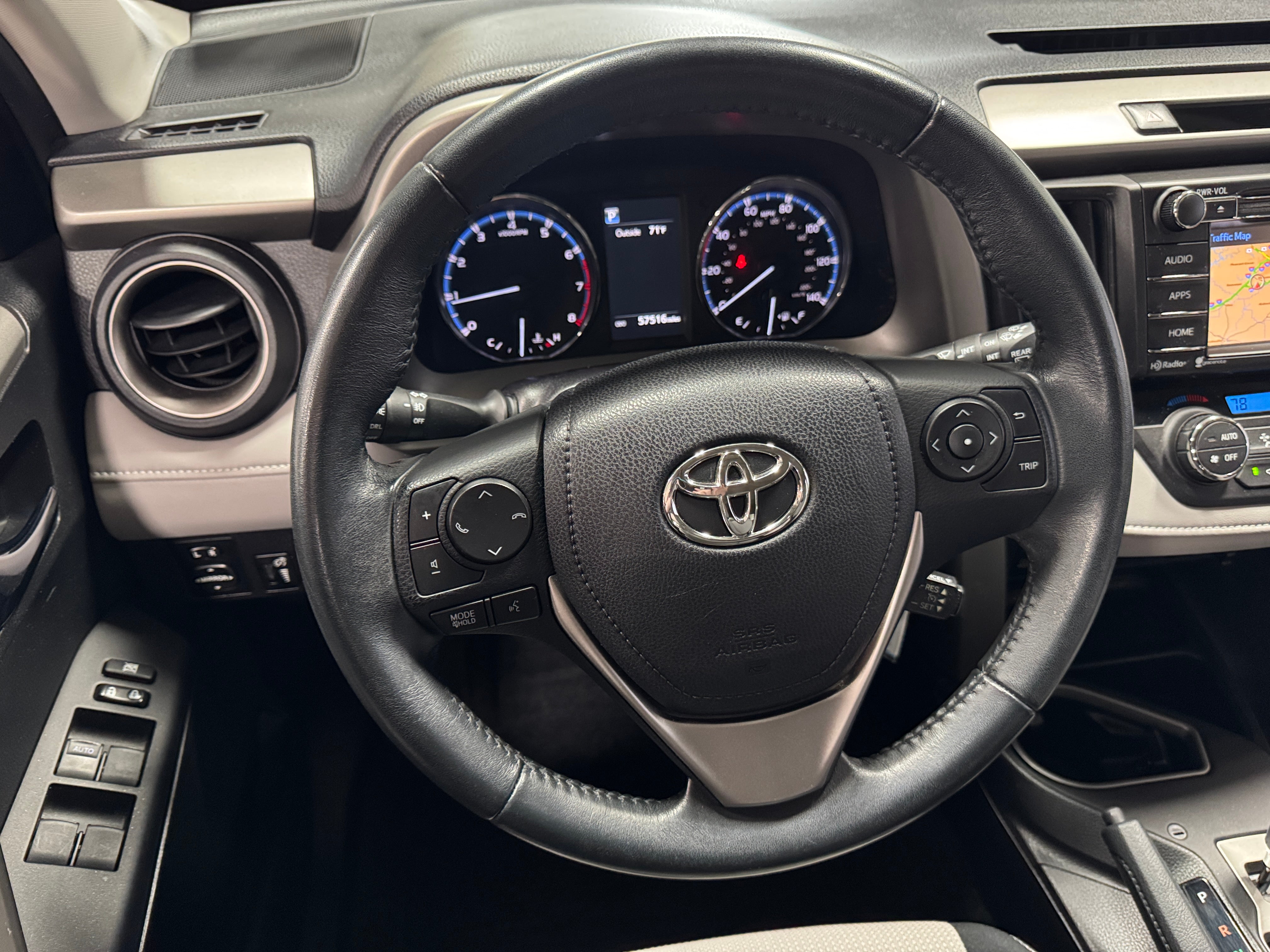 2016 Toyota RAV4 XLE 5