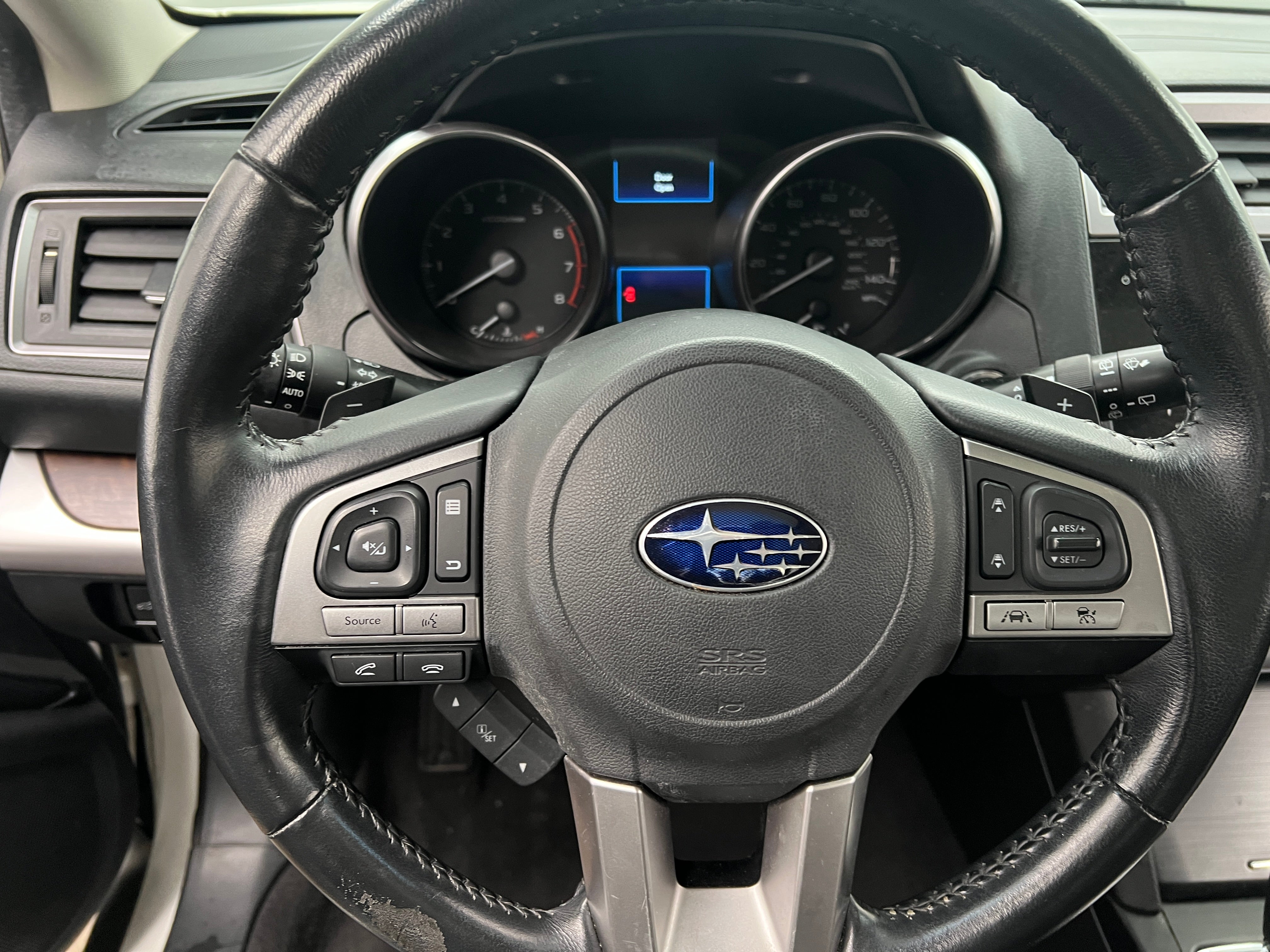 2016 Subaru Outback 2.5i Limited 4