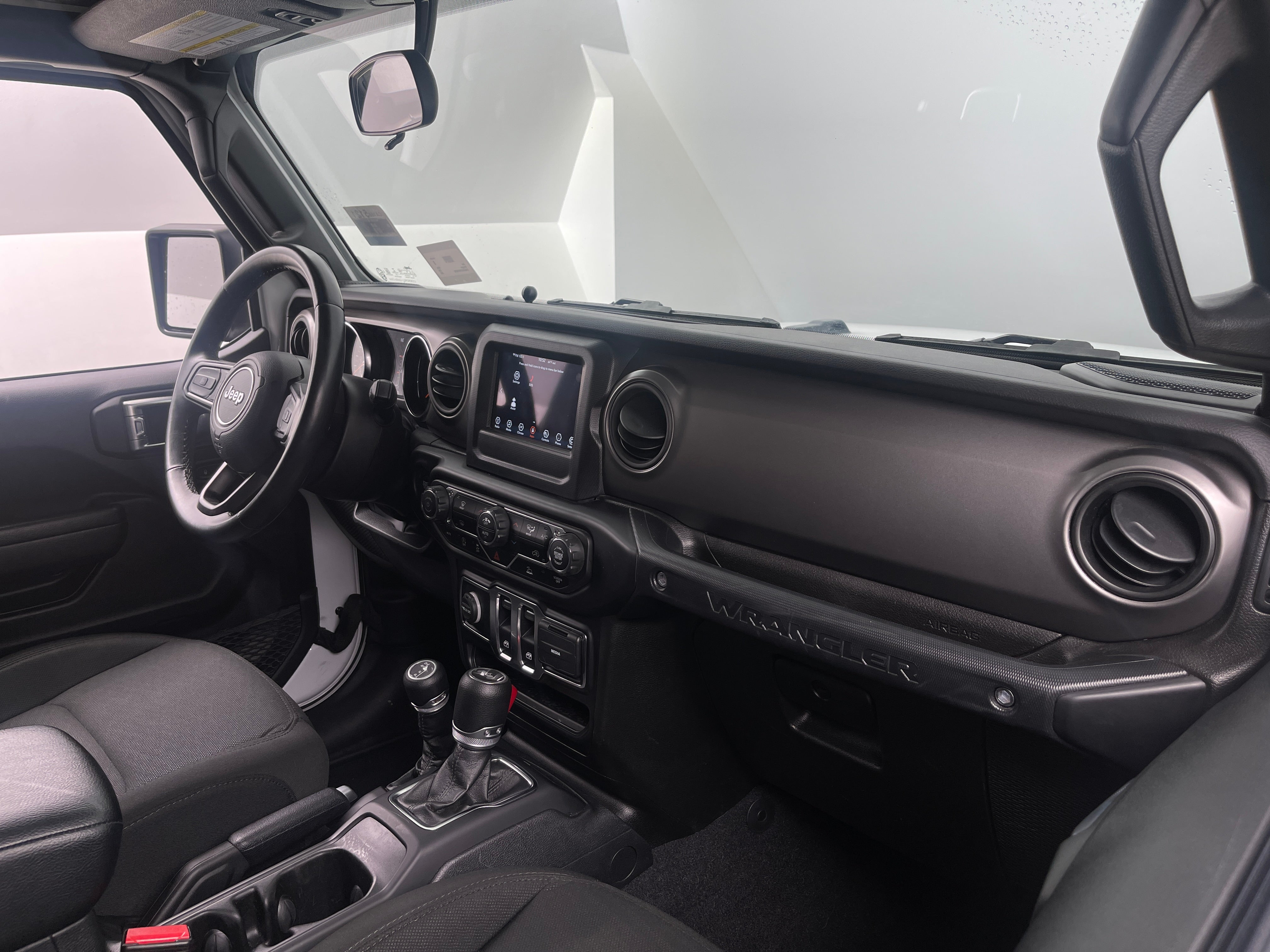 2022 Jeep Wrangler Sport S 3