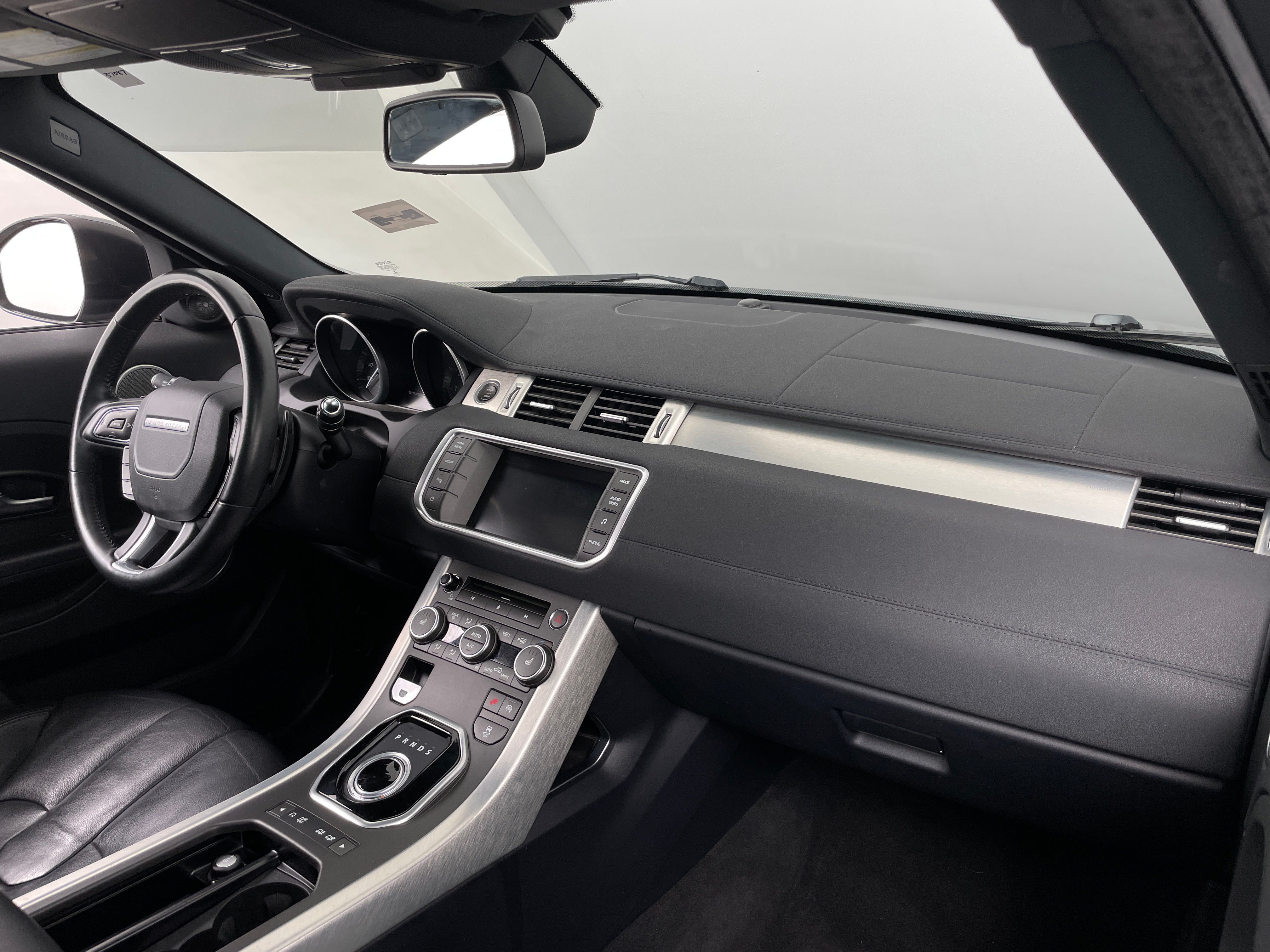 2015 Land Rover Range Rover Evoque Pure Plus 3