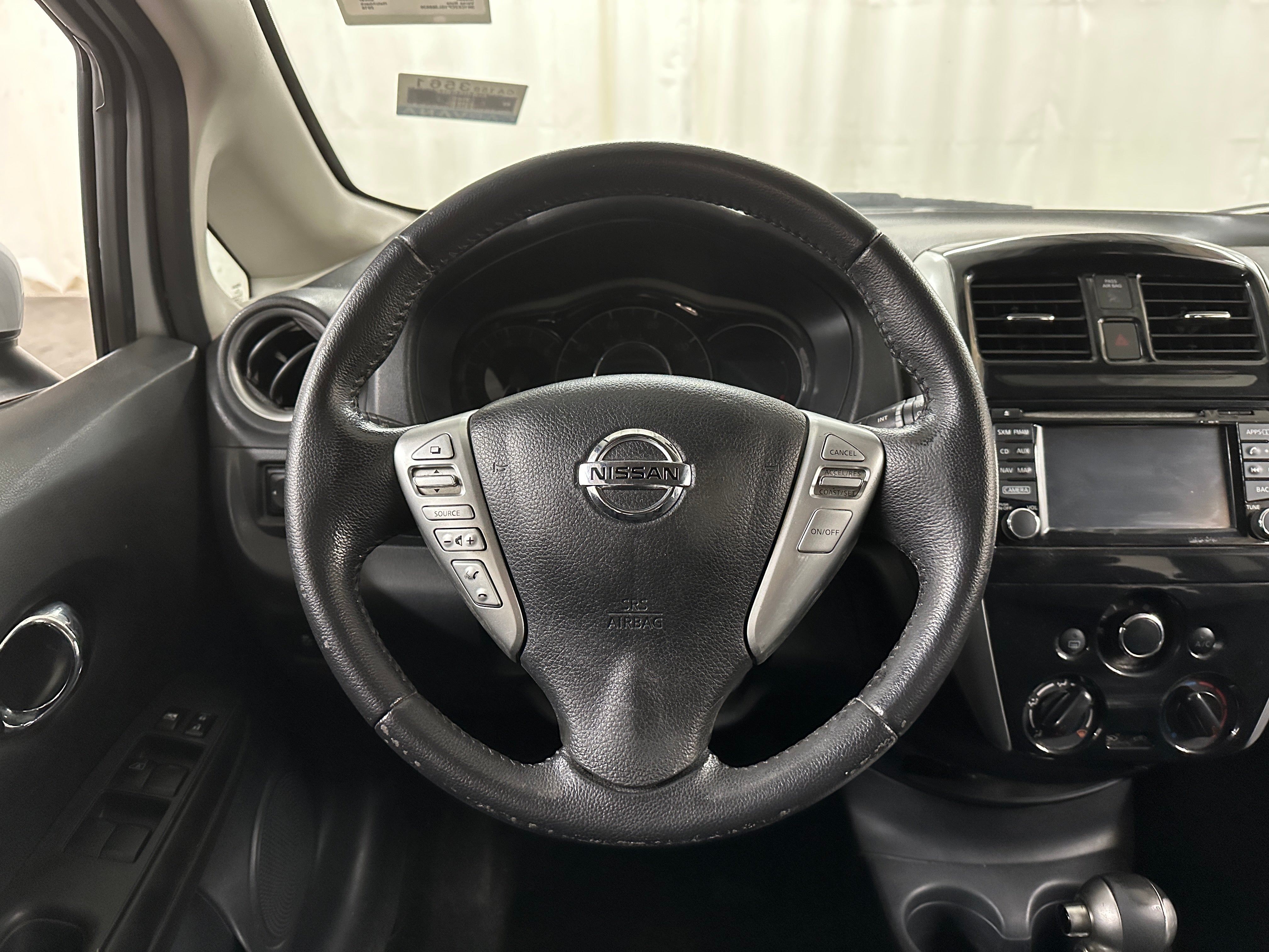 2016 Nissan Versa Note SL 5