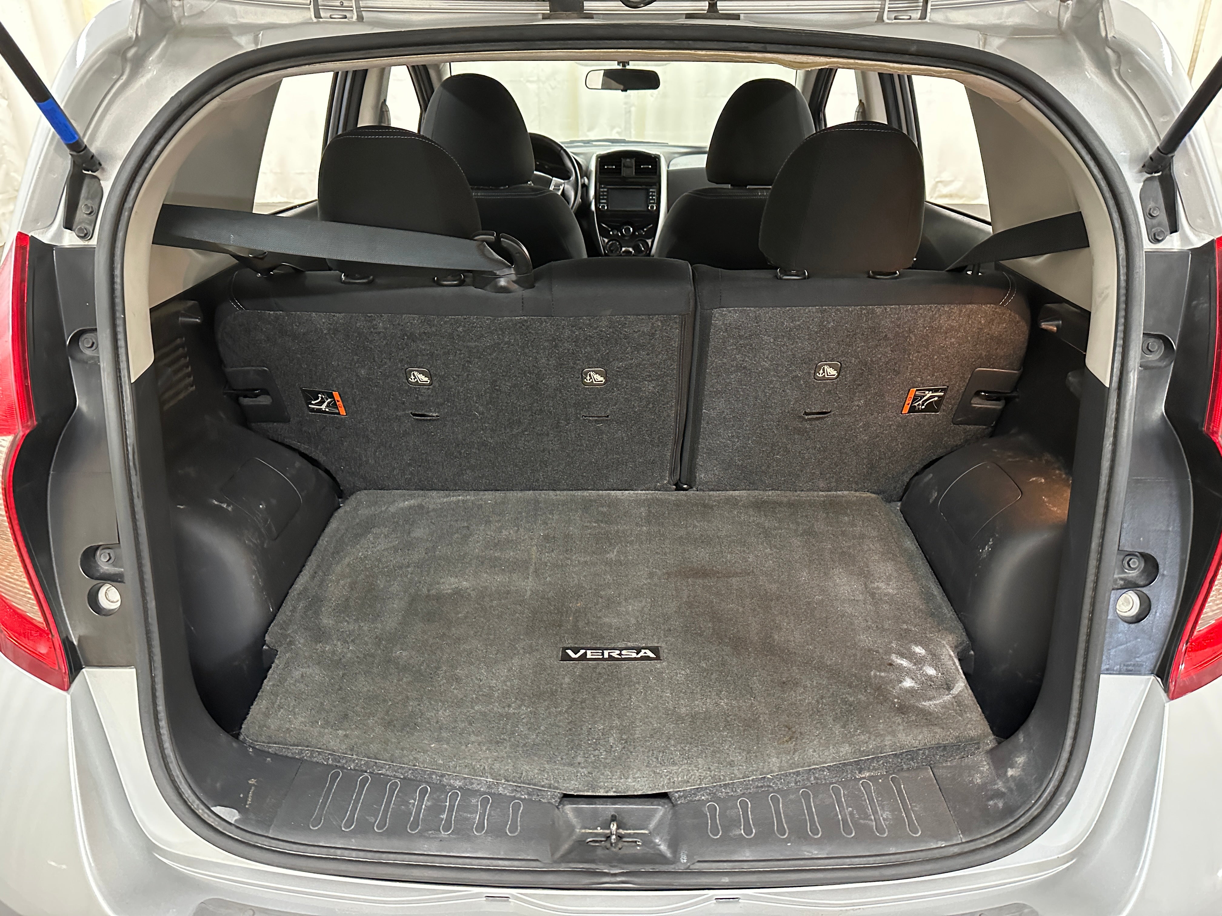 2016 Nissan Versa Note SL 7