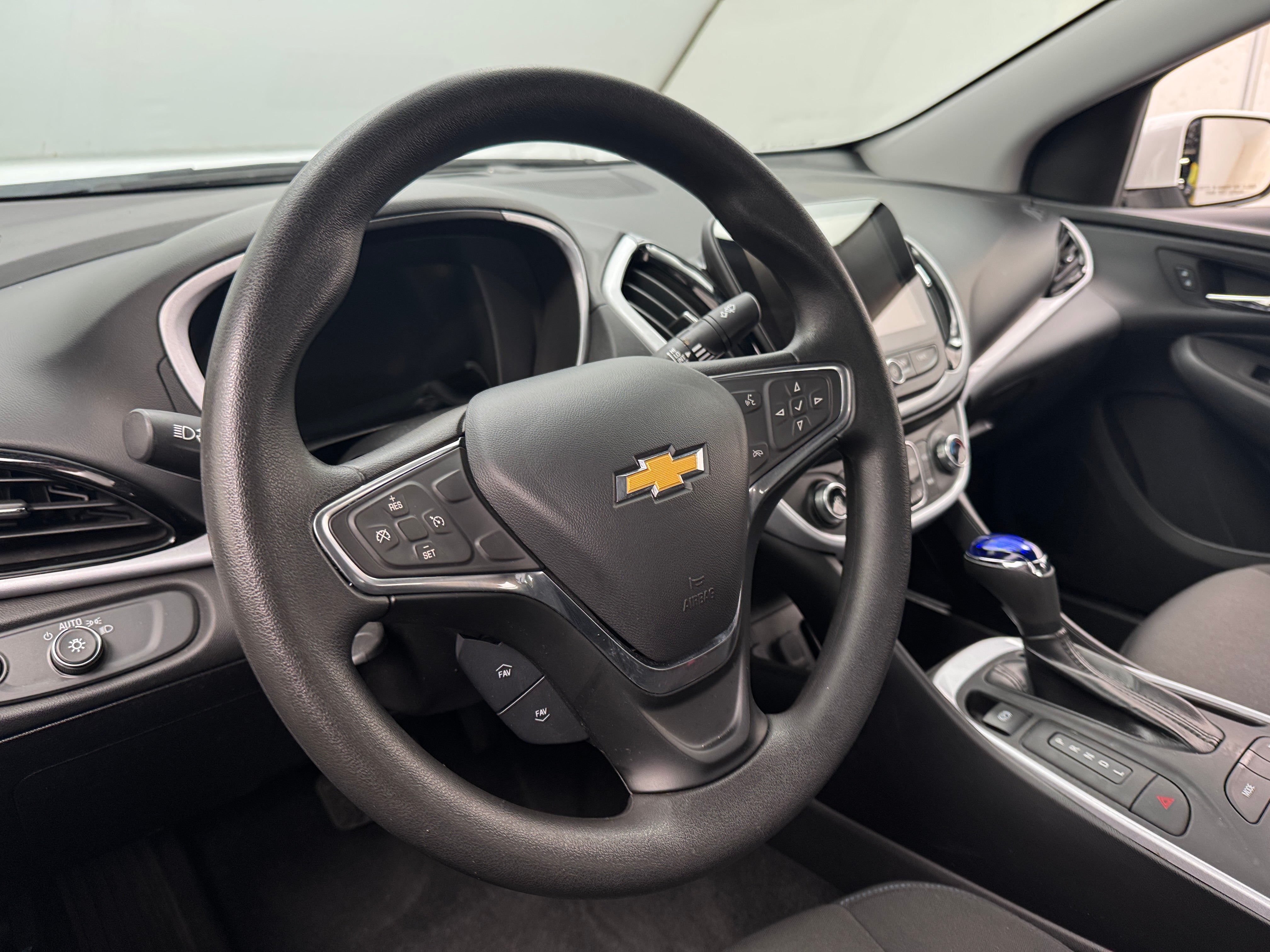 2018 Chevrolet Volt LT 5