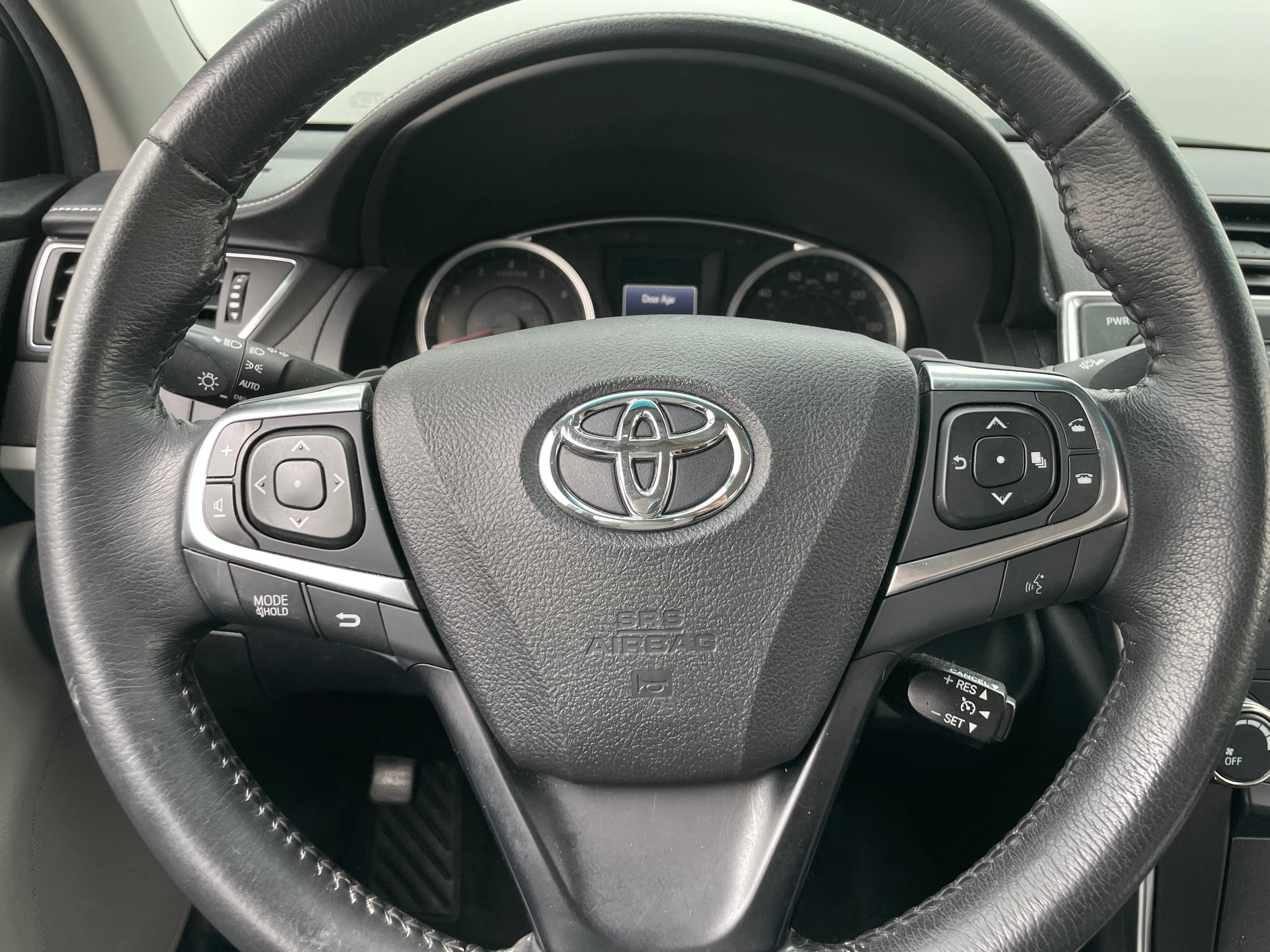 2017 Toyota Camry SE 5