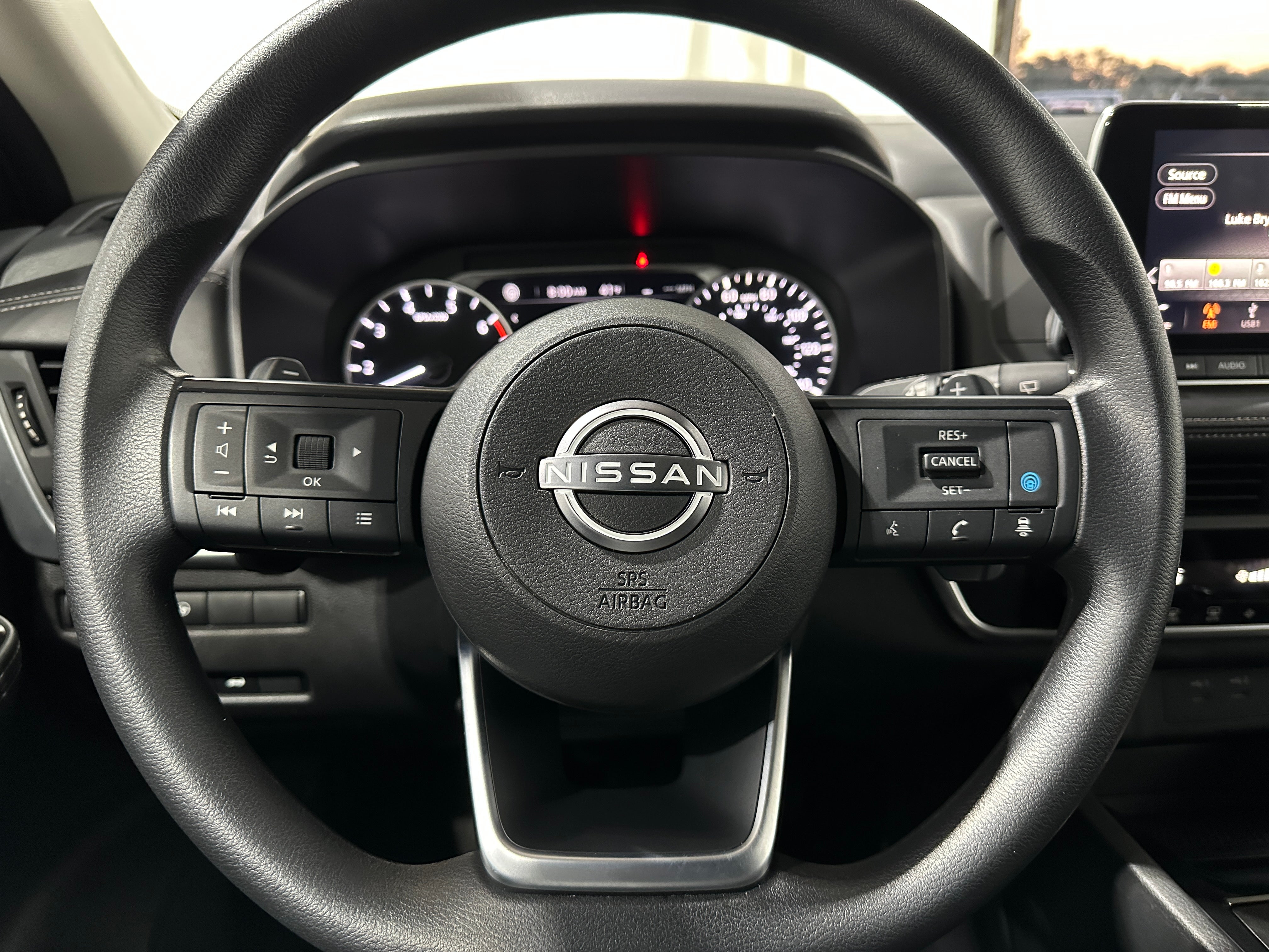 2024 Nissan Rogue SV 5