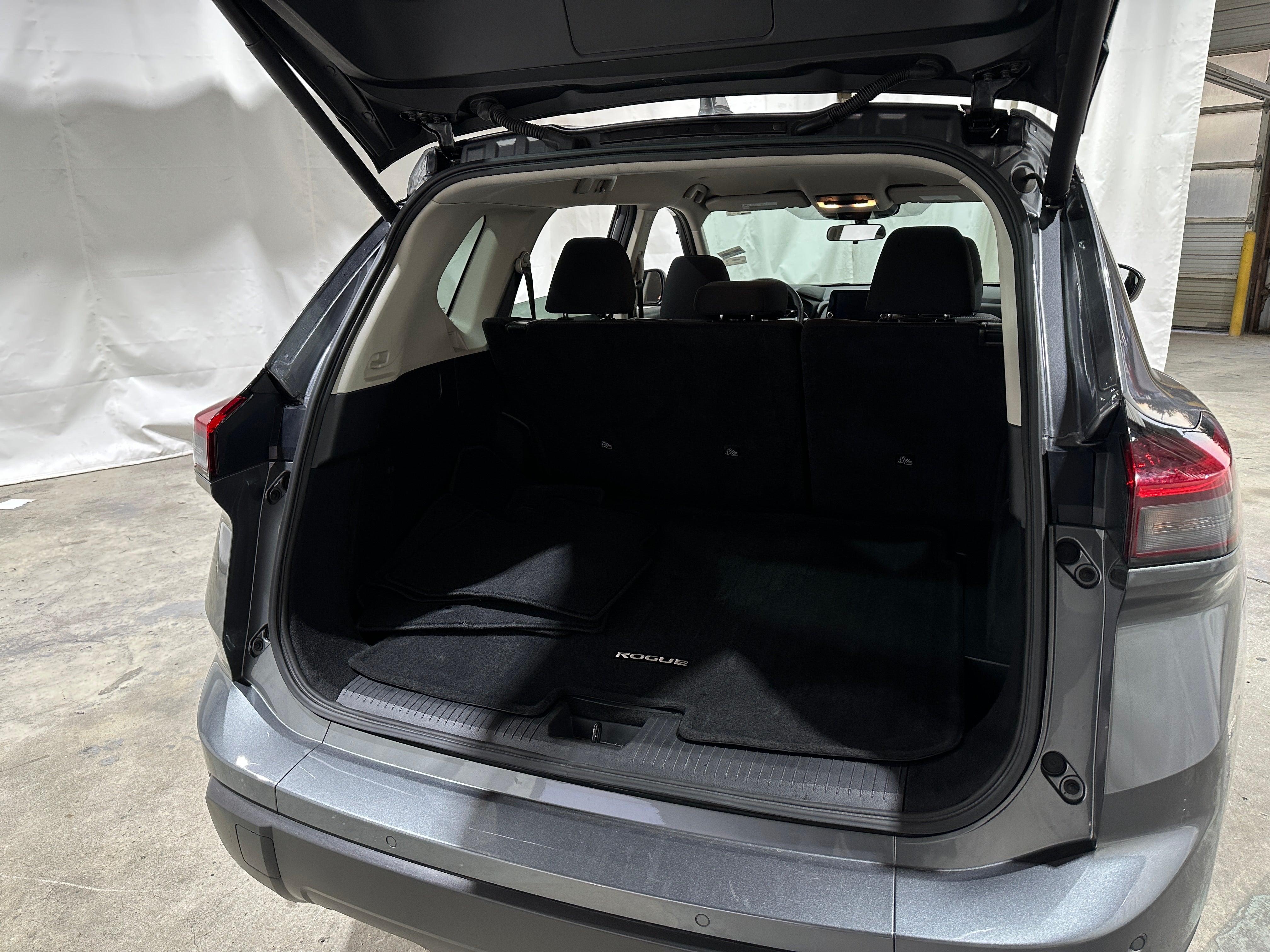 2024 Nissan Rogue SV 7