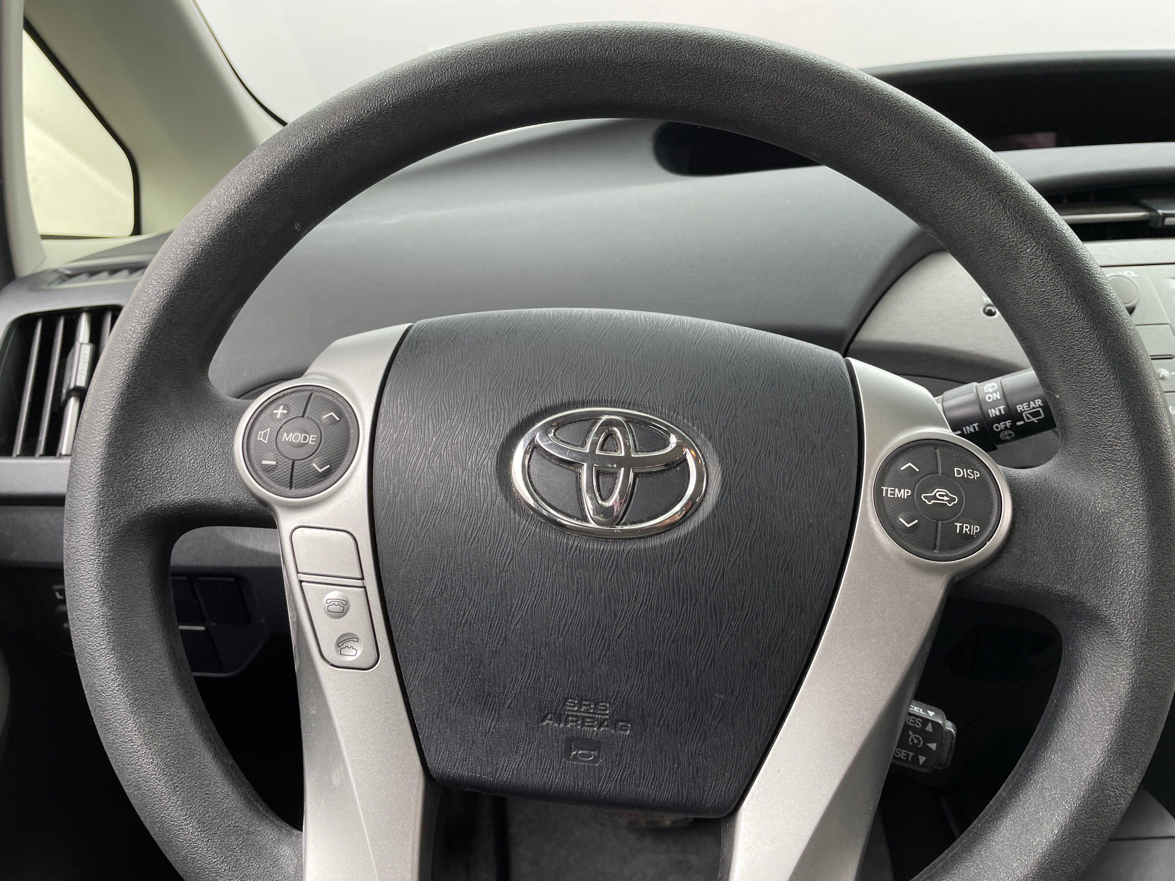 2015 Toyota Prius Two 5