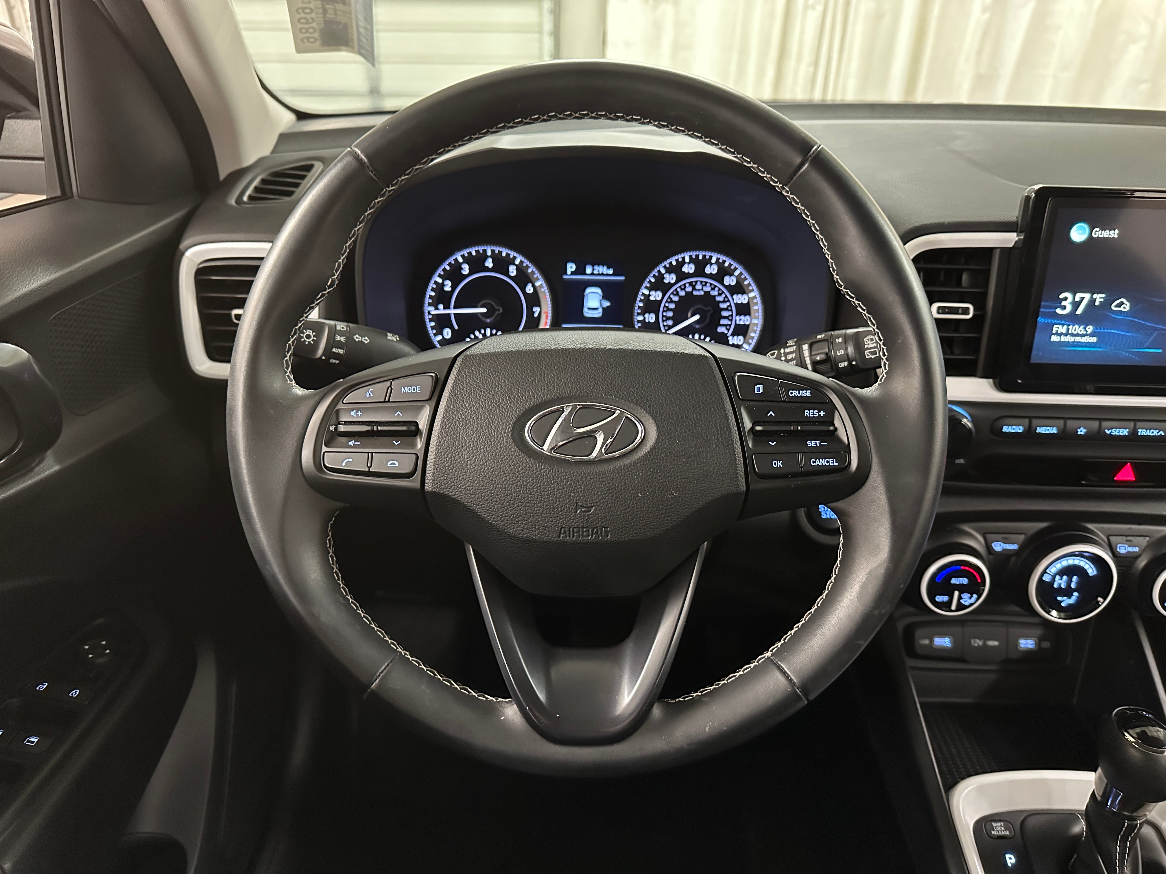 2022 Hyundai Venue Limited 5