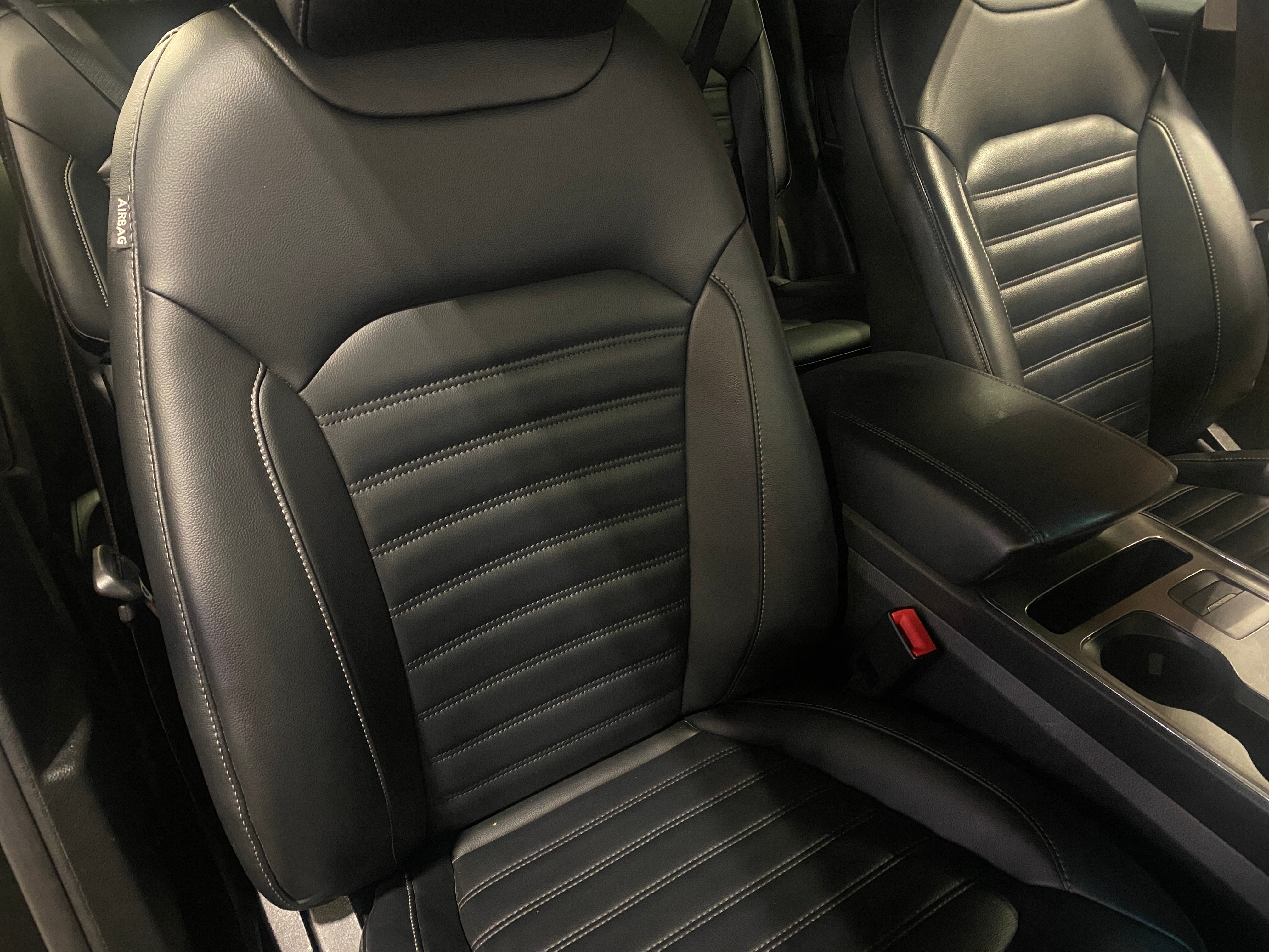 2022 Ford Edge SEL 2