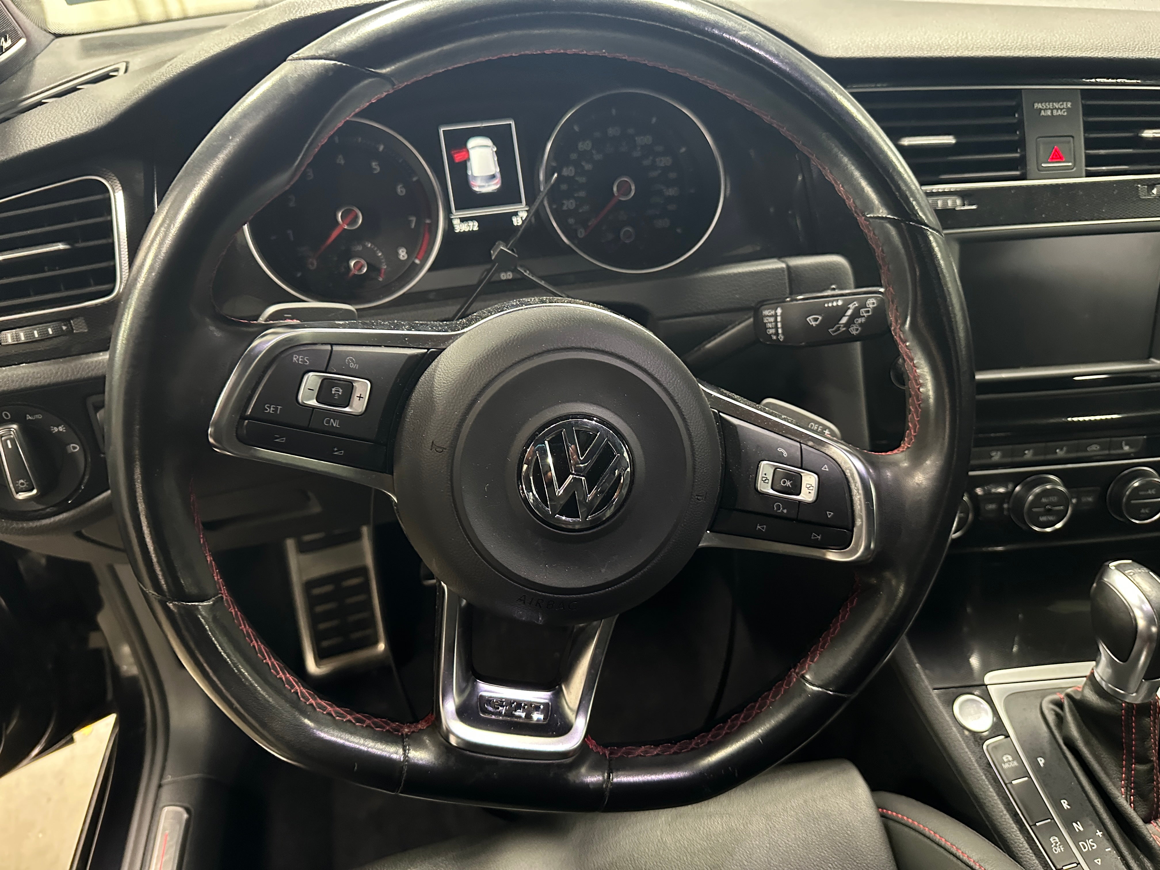 2016 Volkswagen Golf GTI Autobahn 5