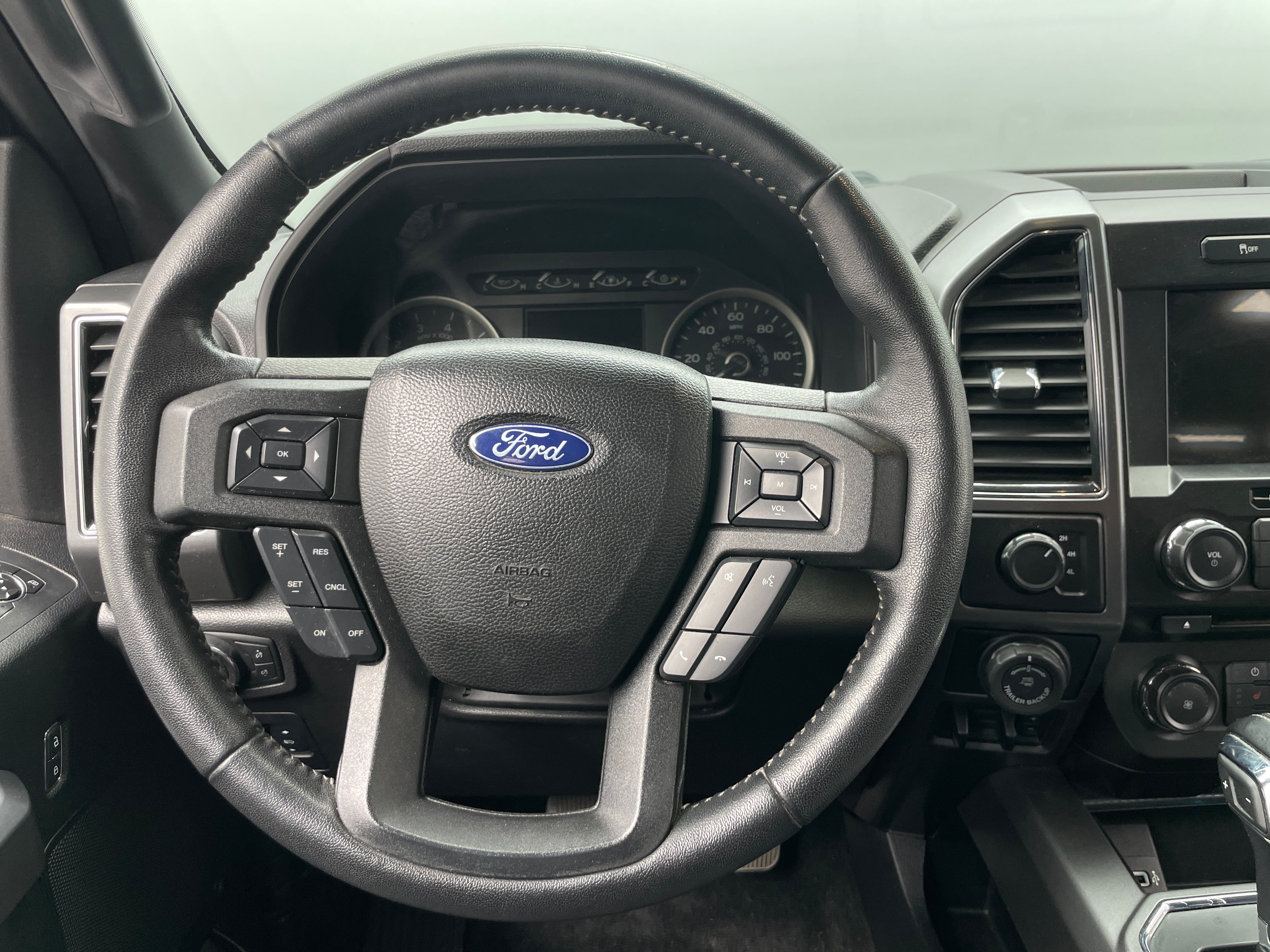 2018 Ford Econoline E-150 5