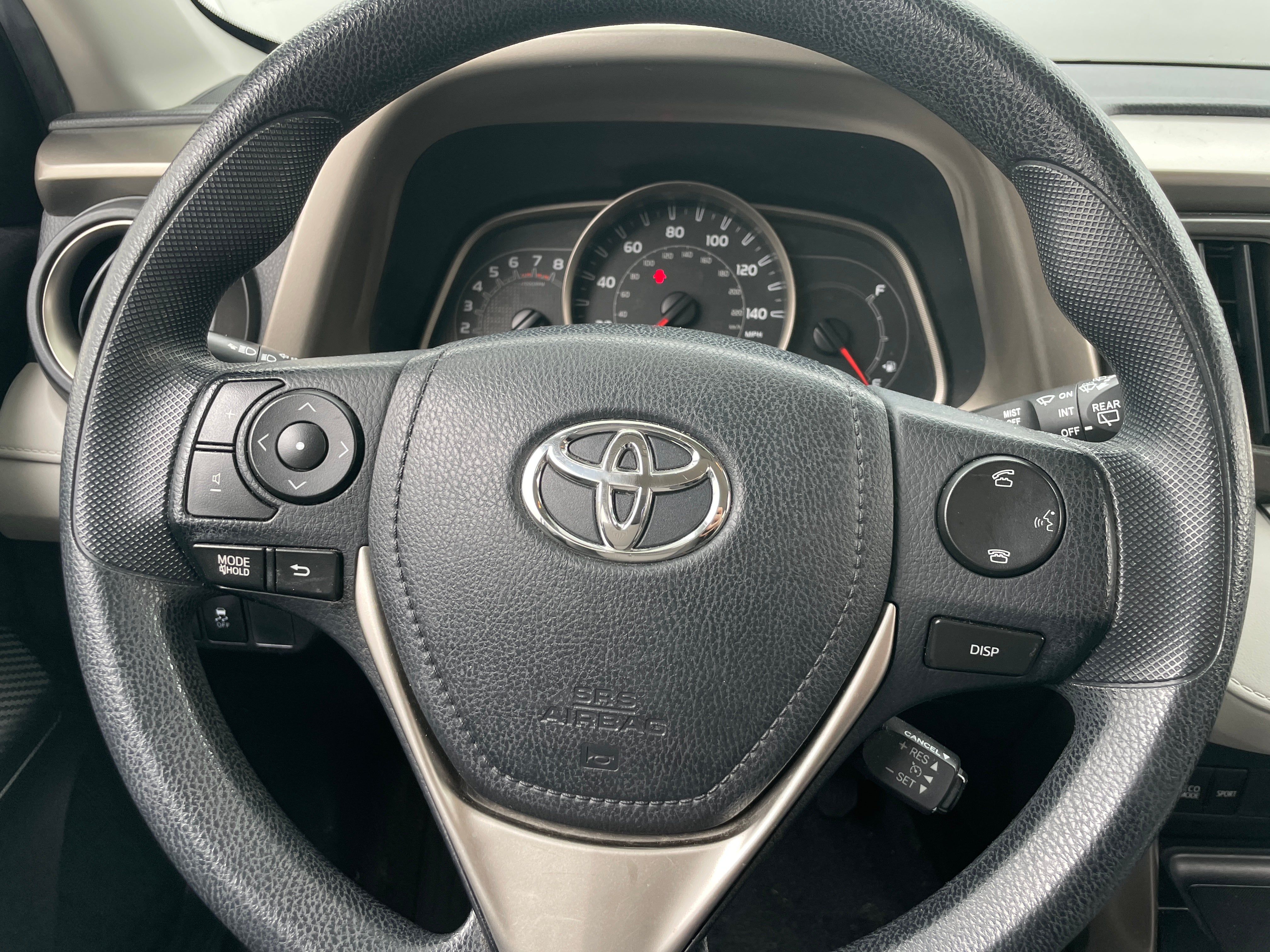 2015 Toyota RAV4 LE 5