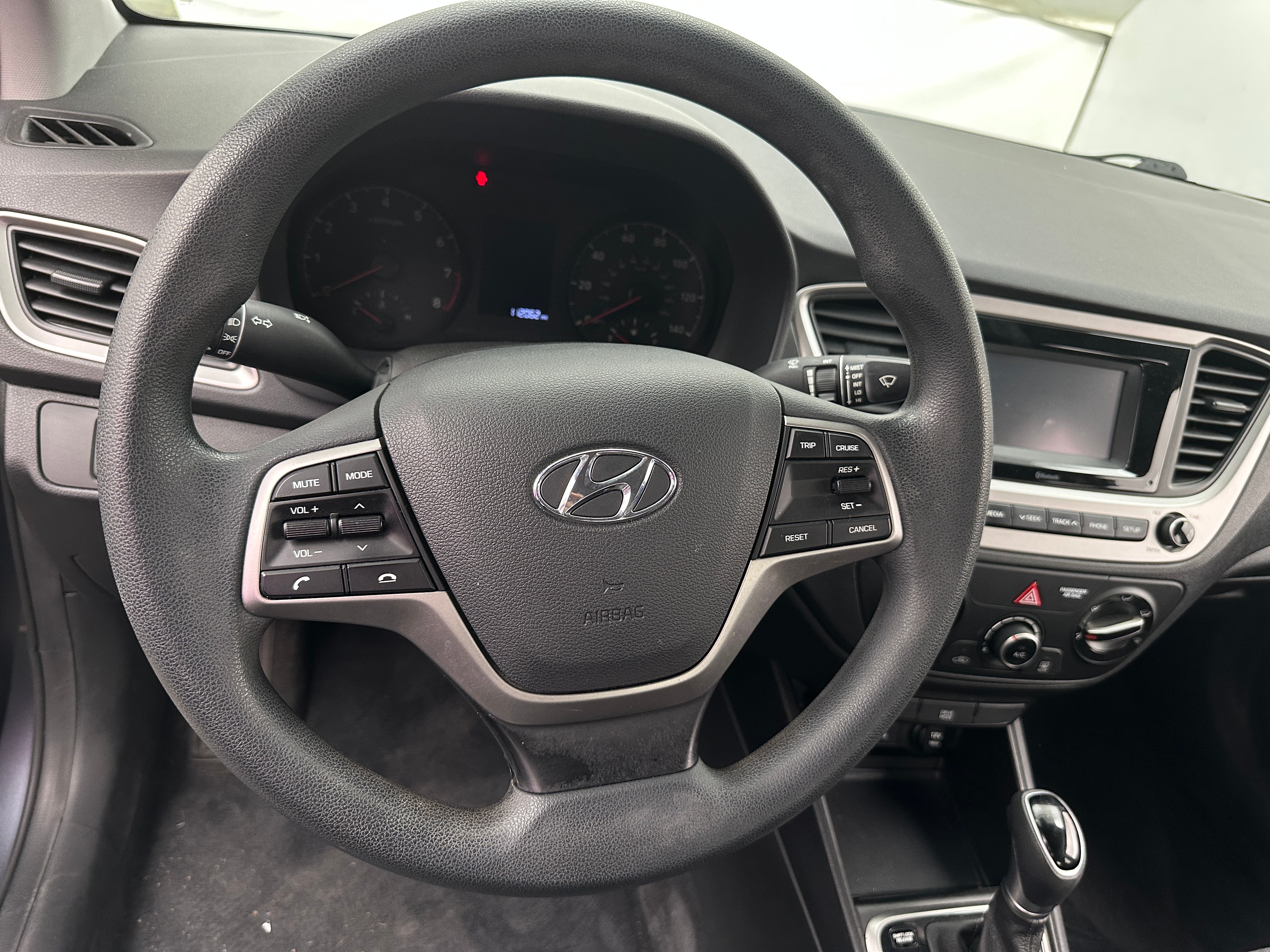 2019 Hyundai Accent SE 5