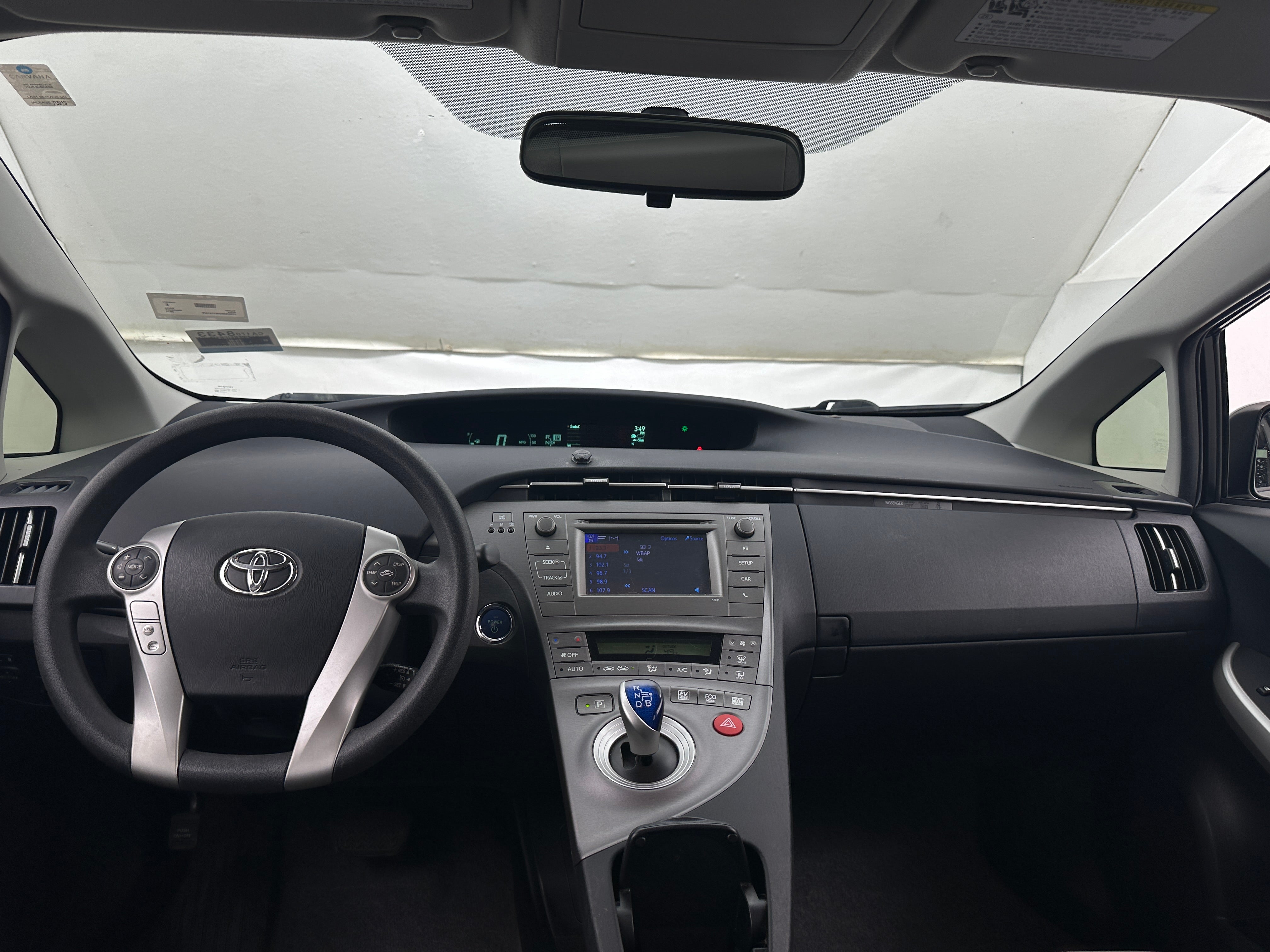 2014 Toyota Prius Two 3