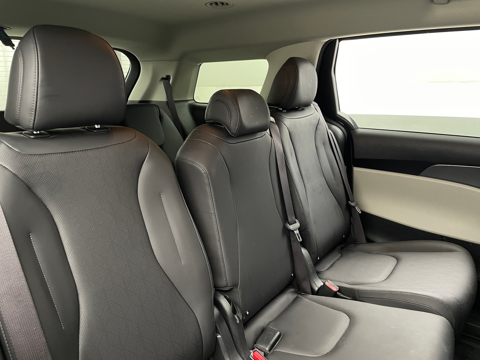 Thumbnail: 2024 Kia Carnival - 6