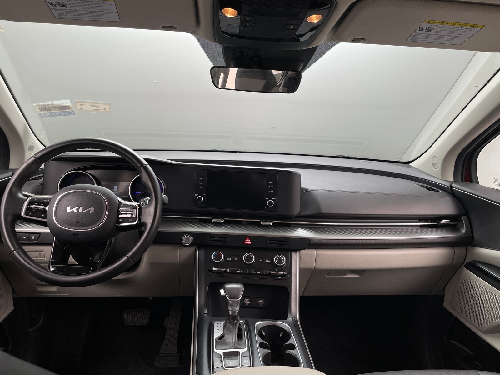 Thumbnail: 2024 Kia Carnival - 3