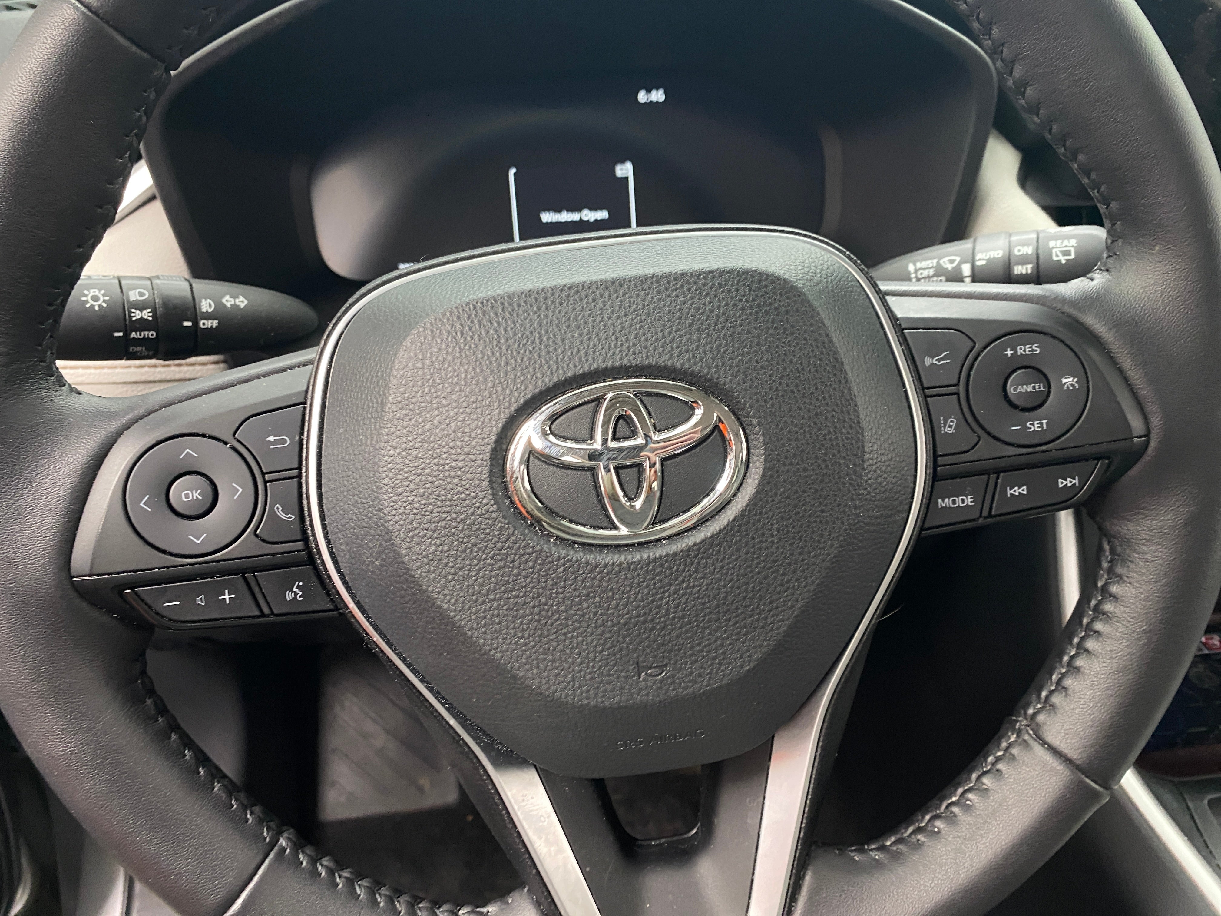 2023 Toyota RAV4 Limited 5