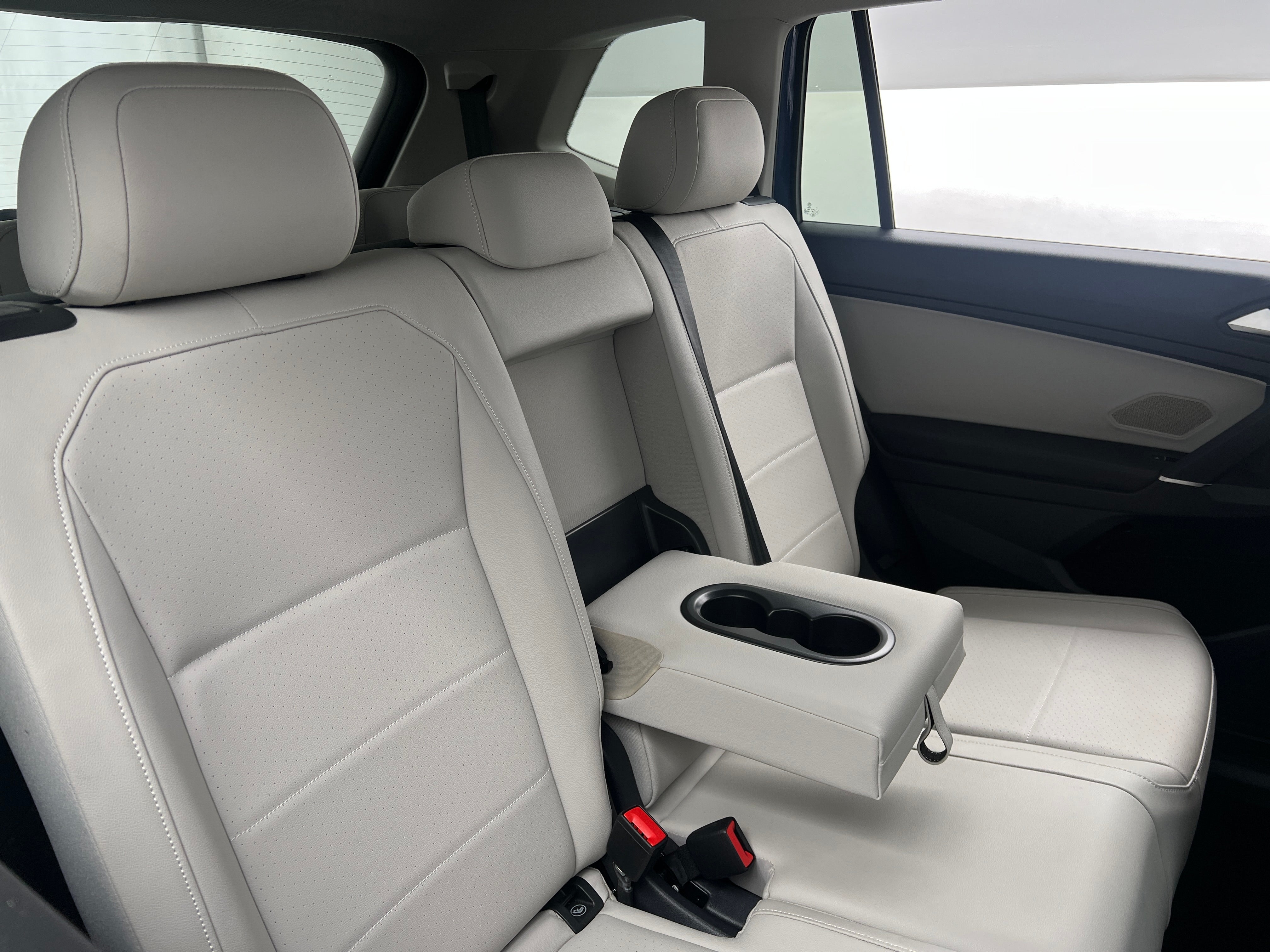 2020 Volkswagen Tiguan SE 6