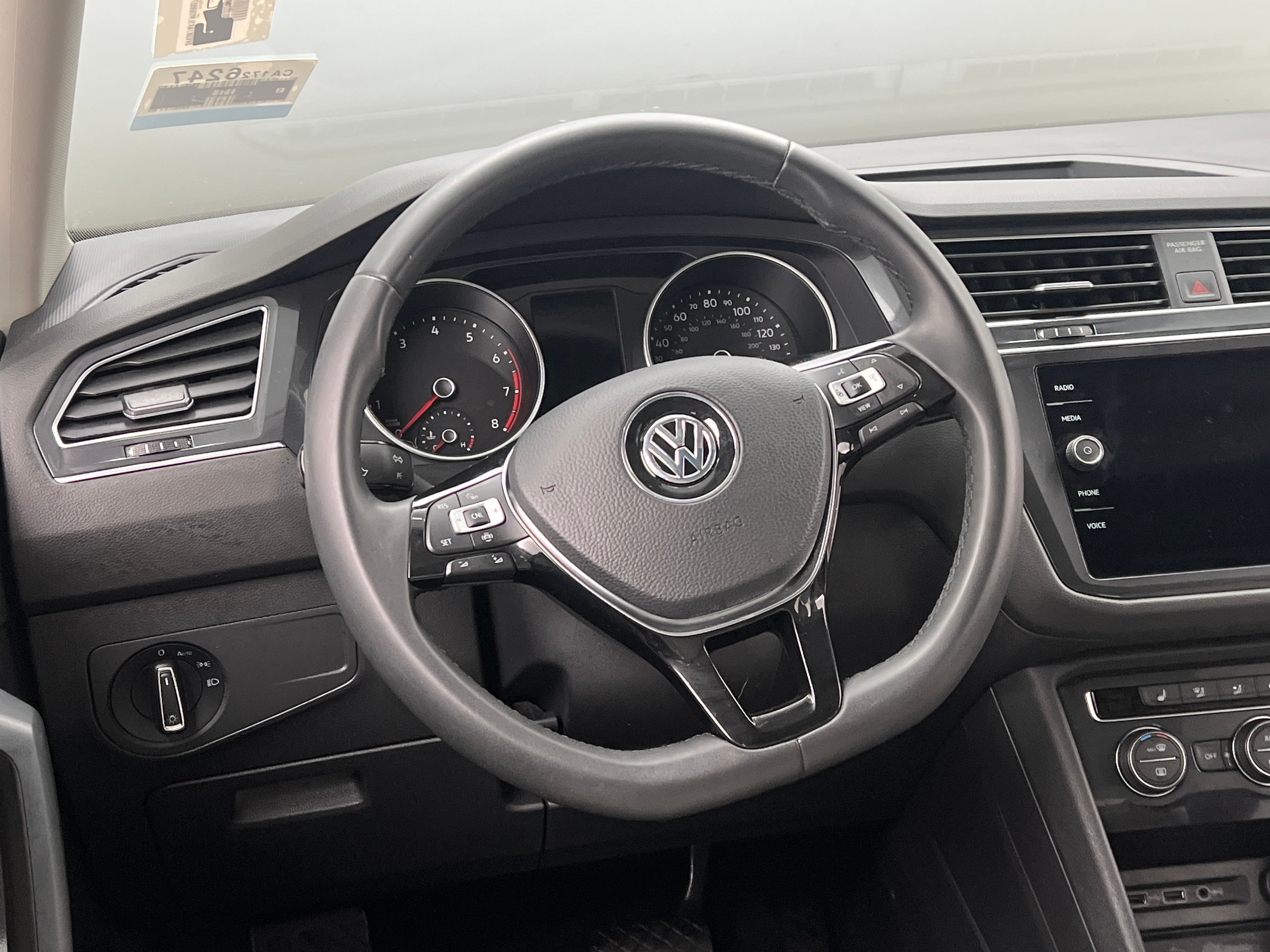 2020 Volkswagen Tiguan SE 5