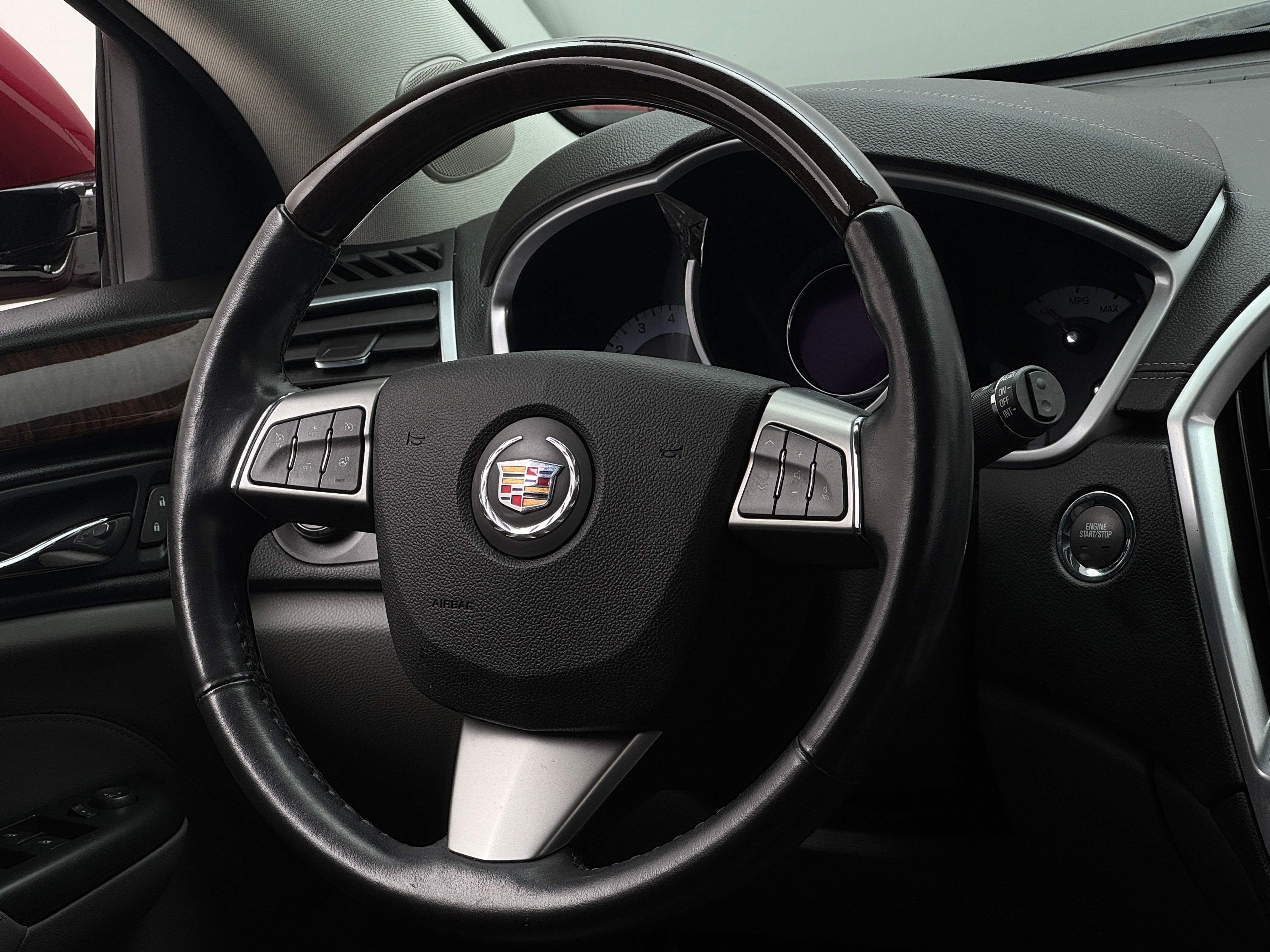 2012 Cadillac SRX Base 4