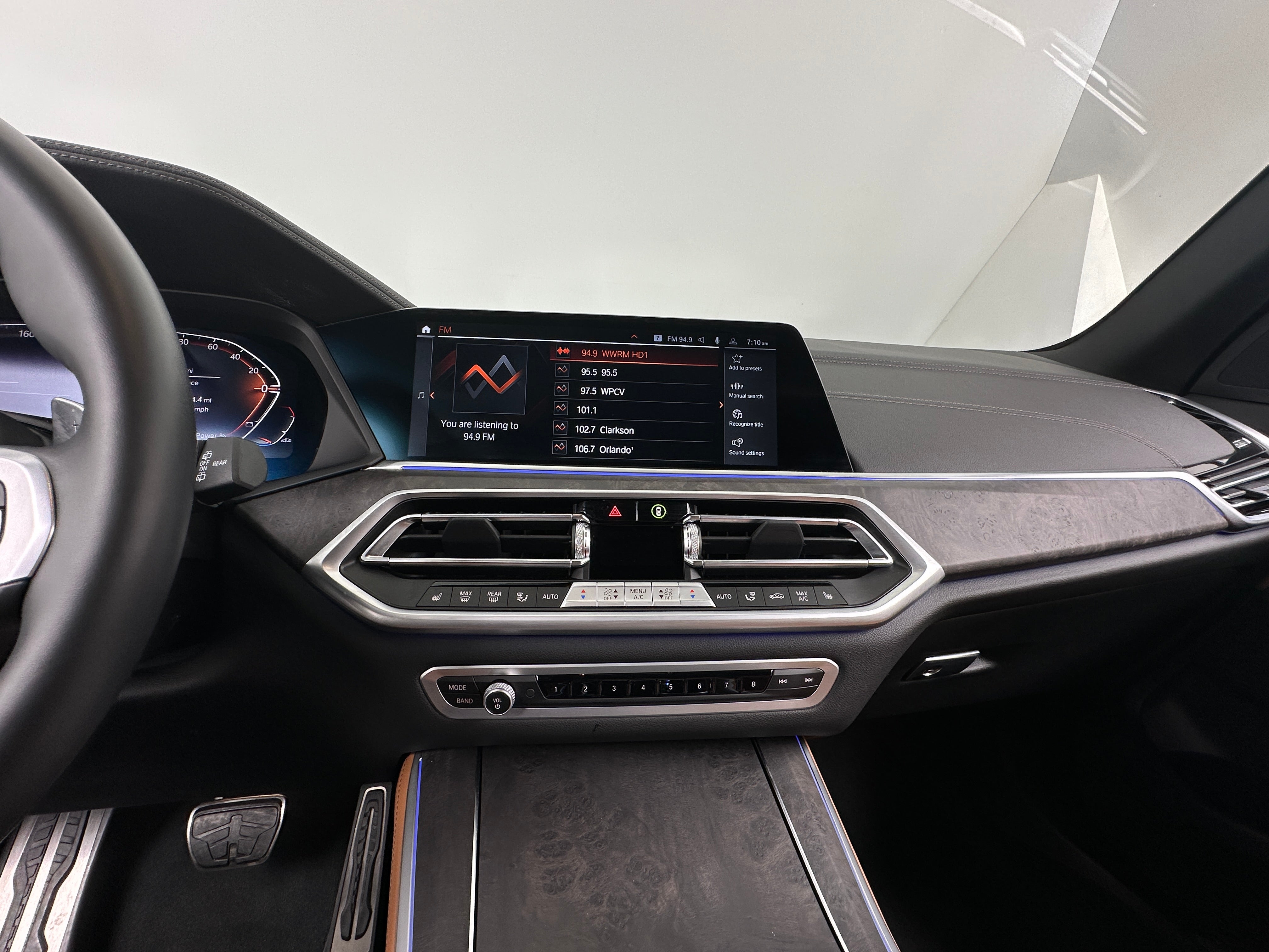 2023 BMW X5 xDrive40i 4