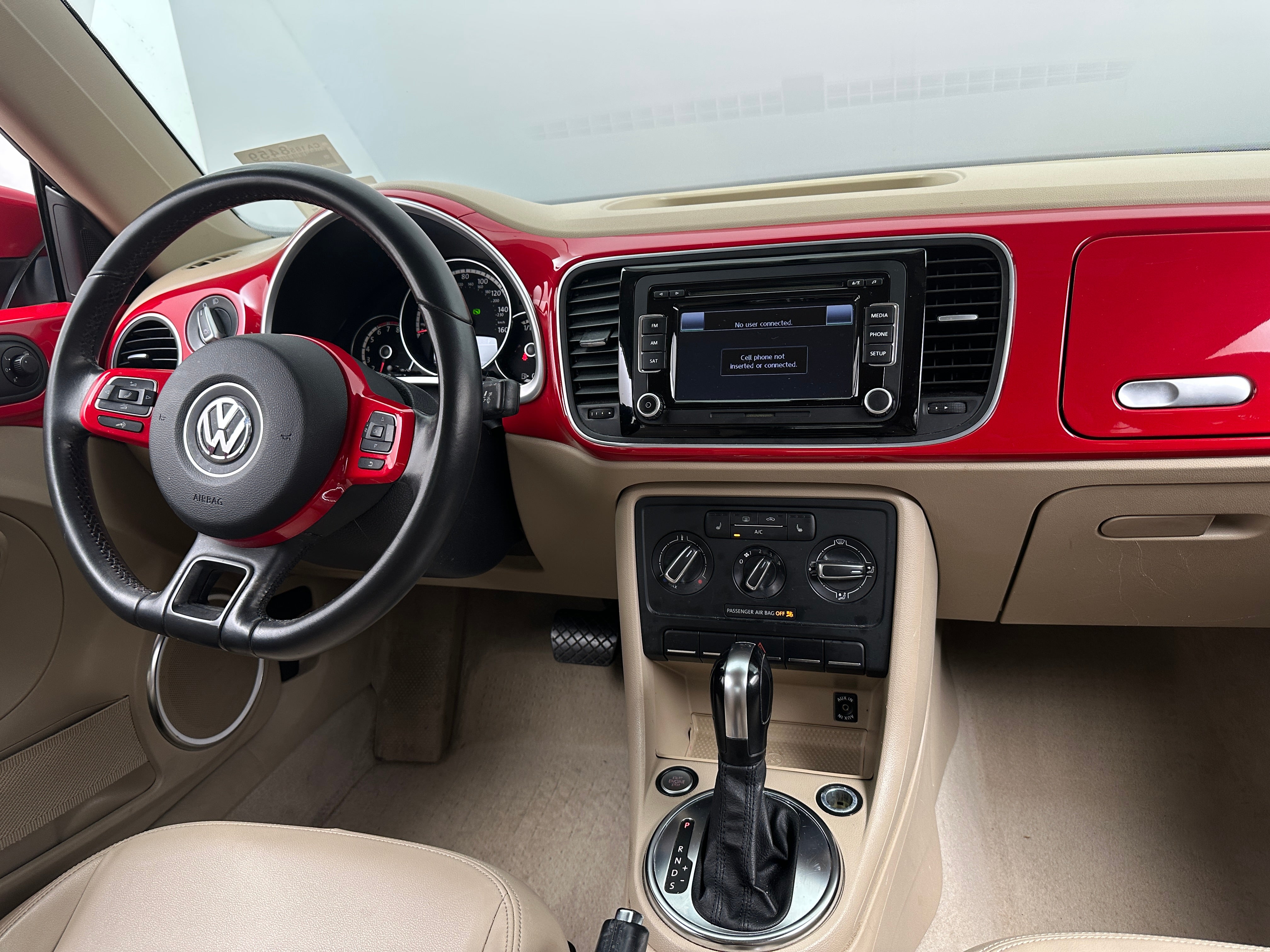 2013 Volkswagen Beetle  3