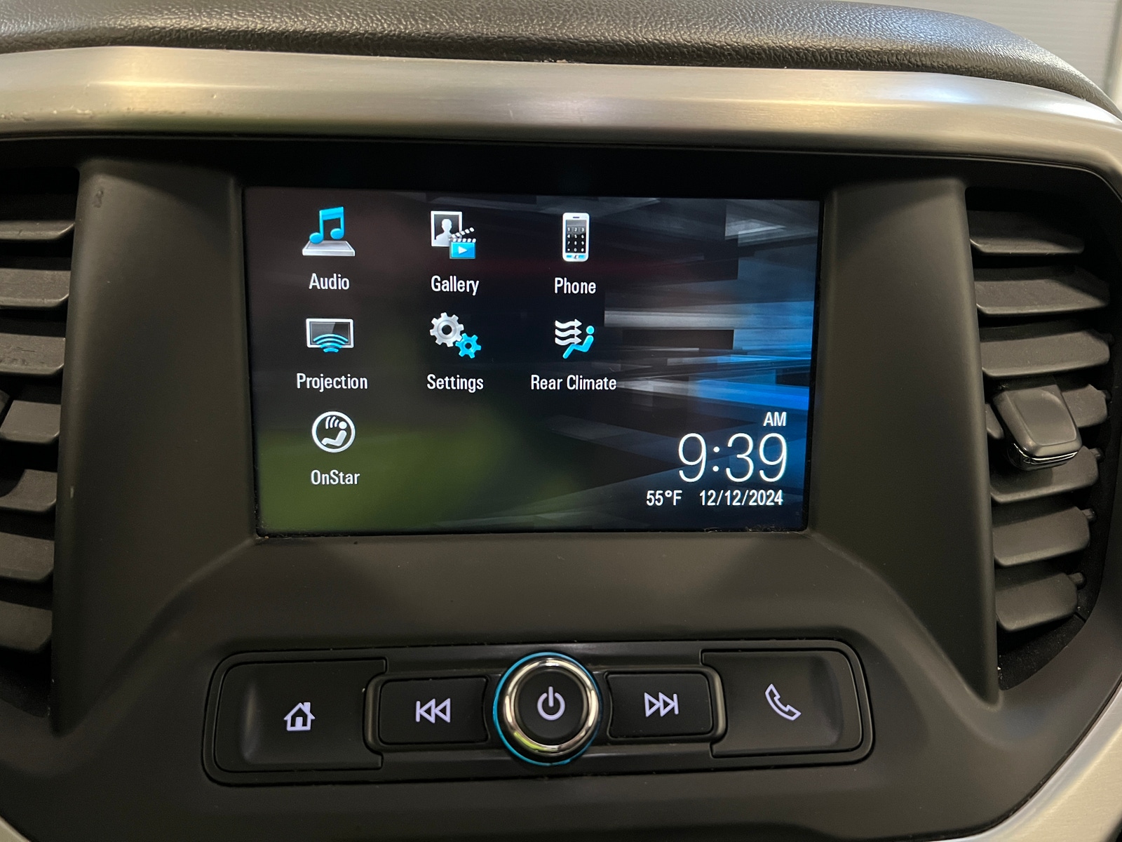 Thumbnail: 2017 GMC Acadia - 4