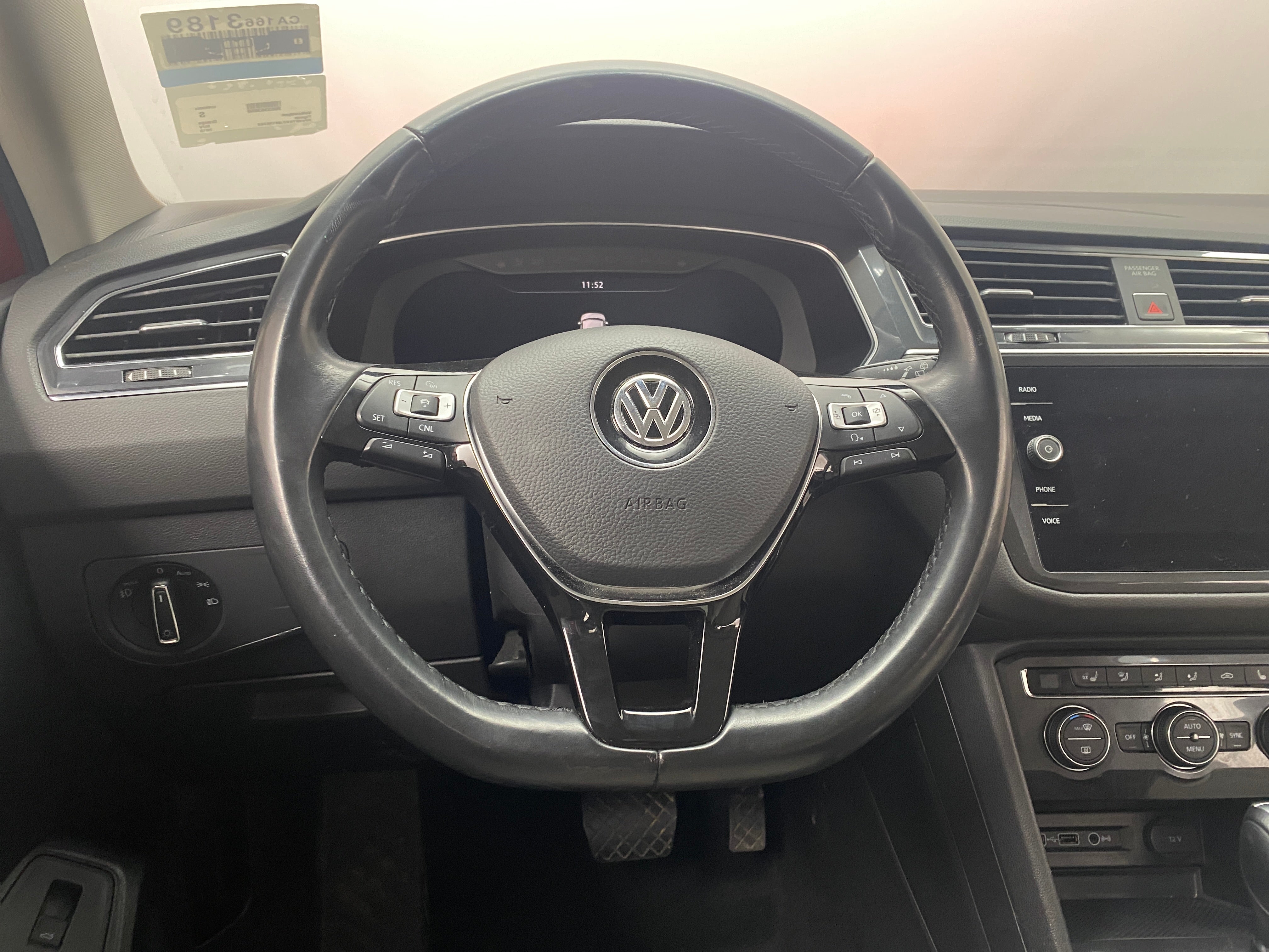 2018 Volkswagen Tiguan SEL 5