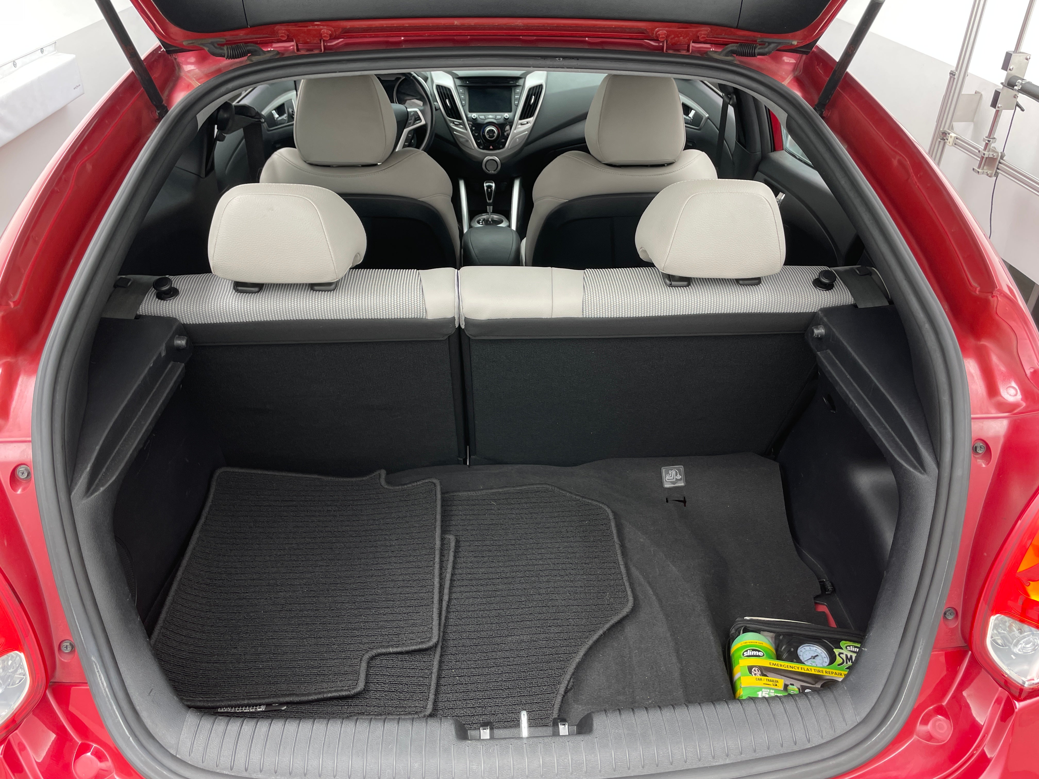 2014 Hyundai Veloster Base 6