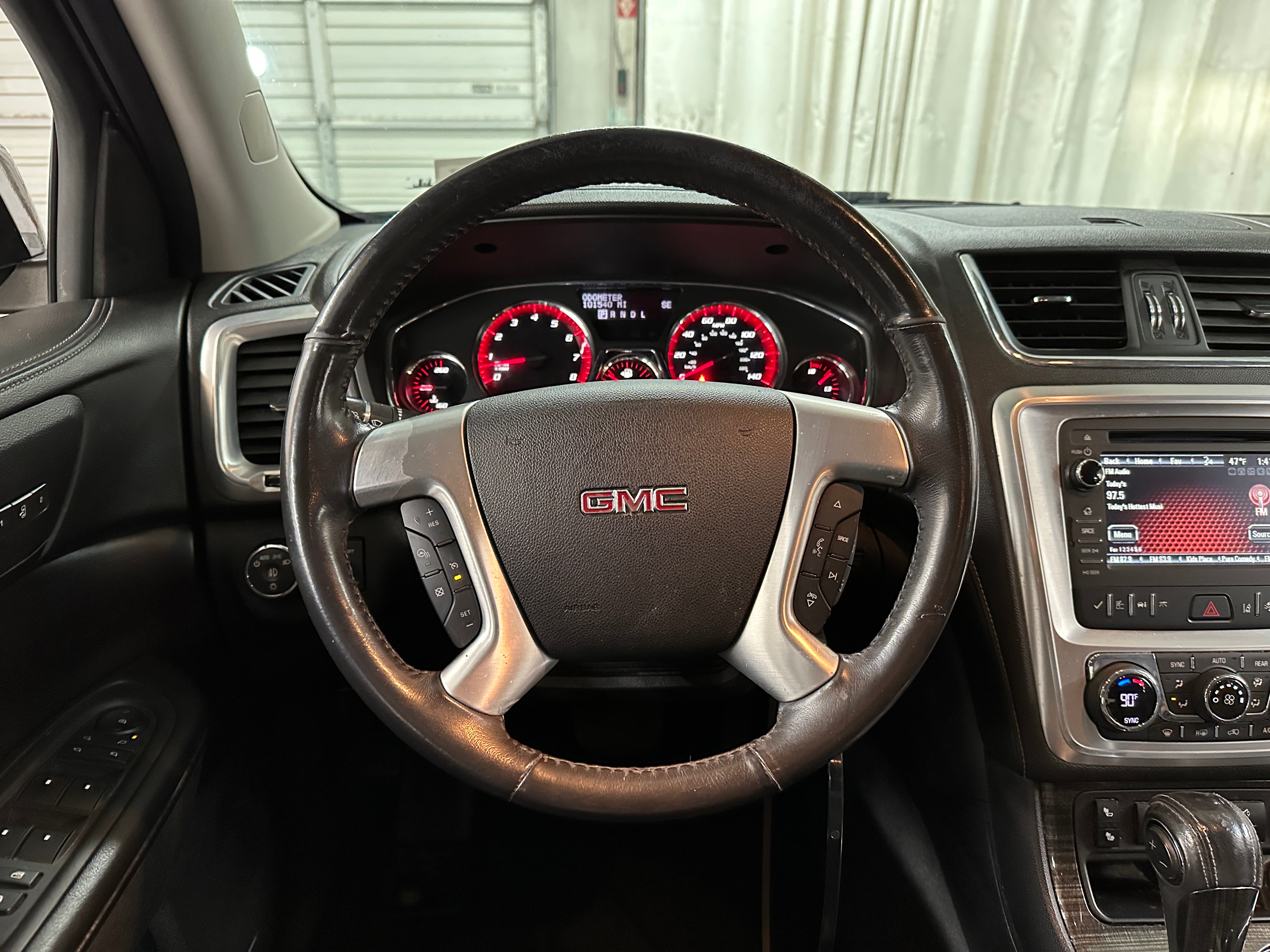 2017 GMC Acadia  4