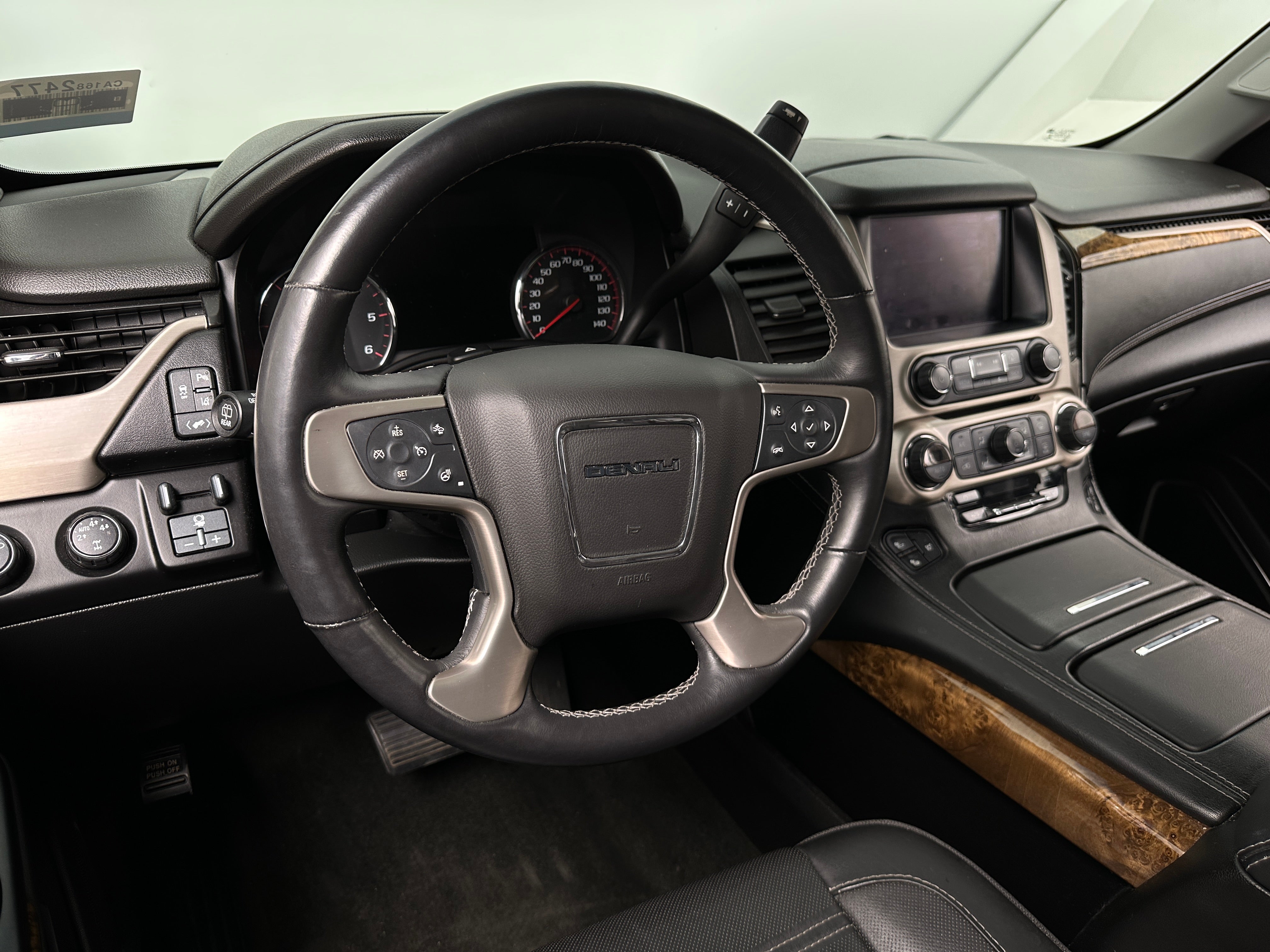 2015 GMC Yukon Denali 4