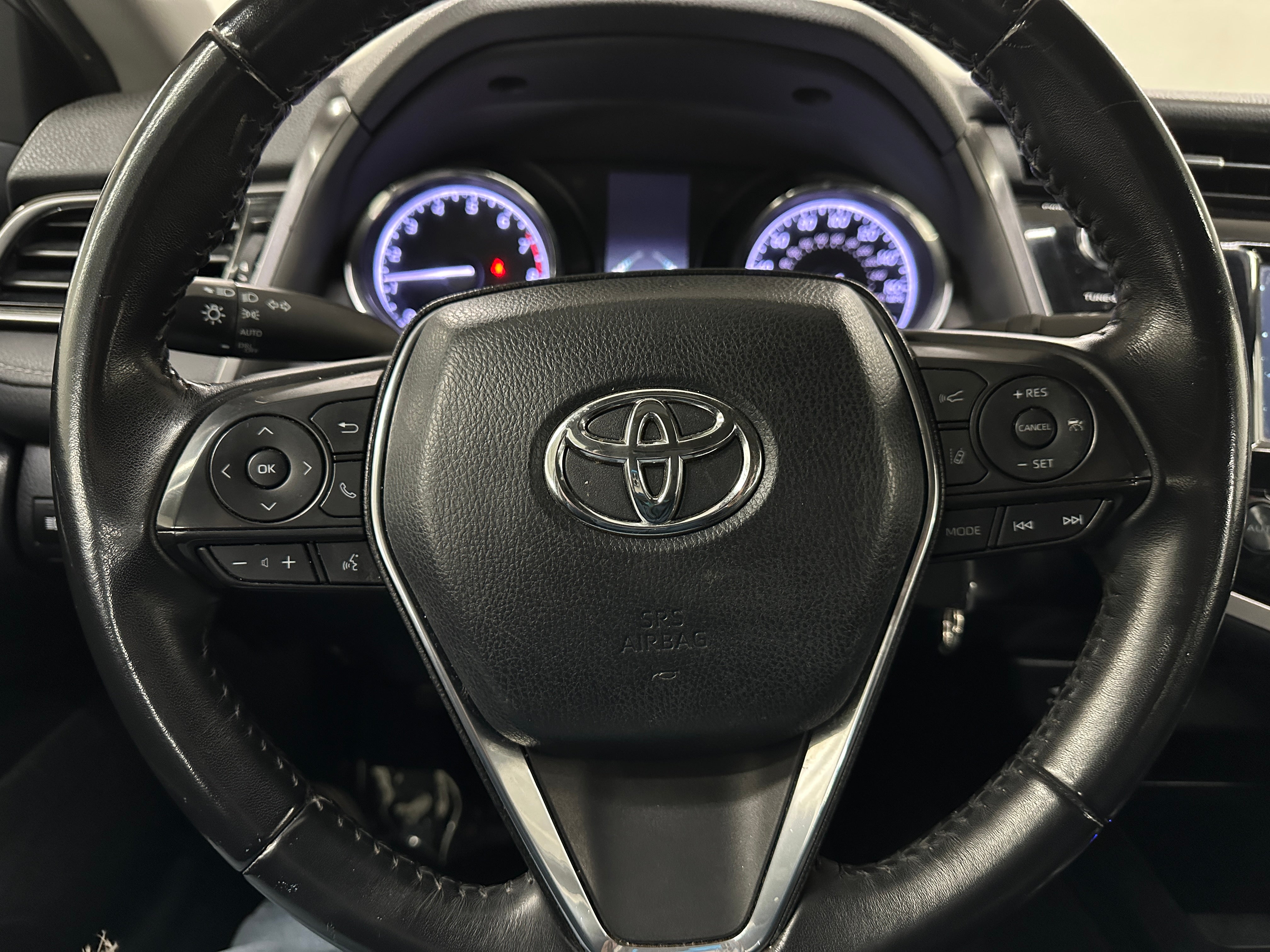 2019 Toyota Camry SE 5