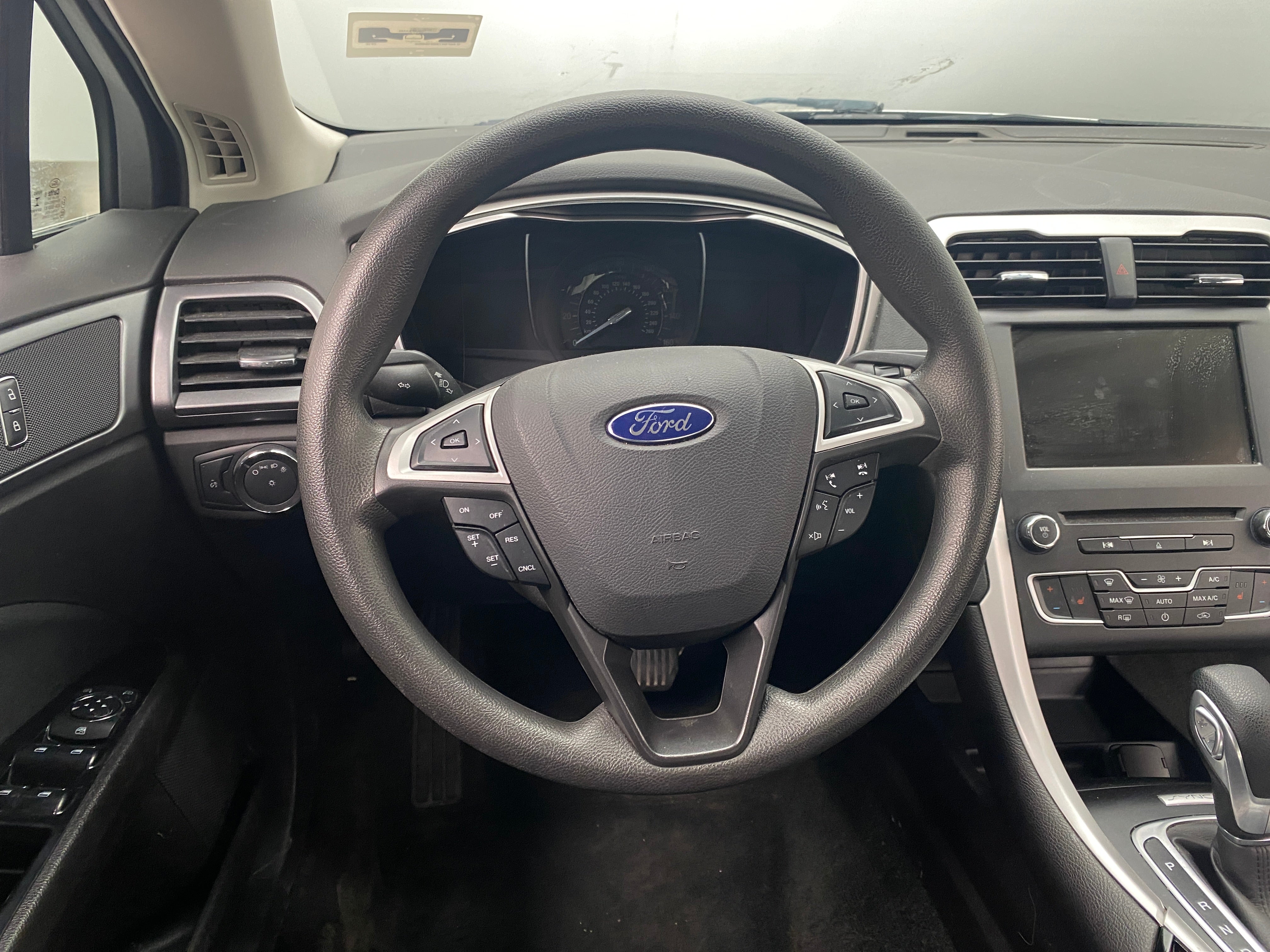 2016 Ford Fusion SE 5