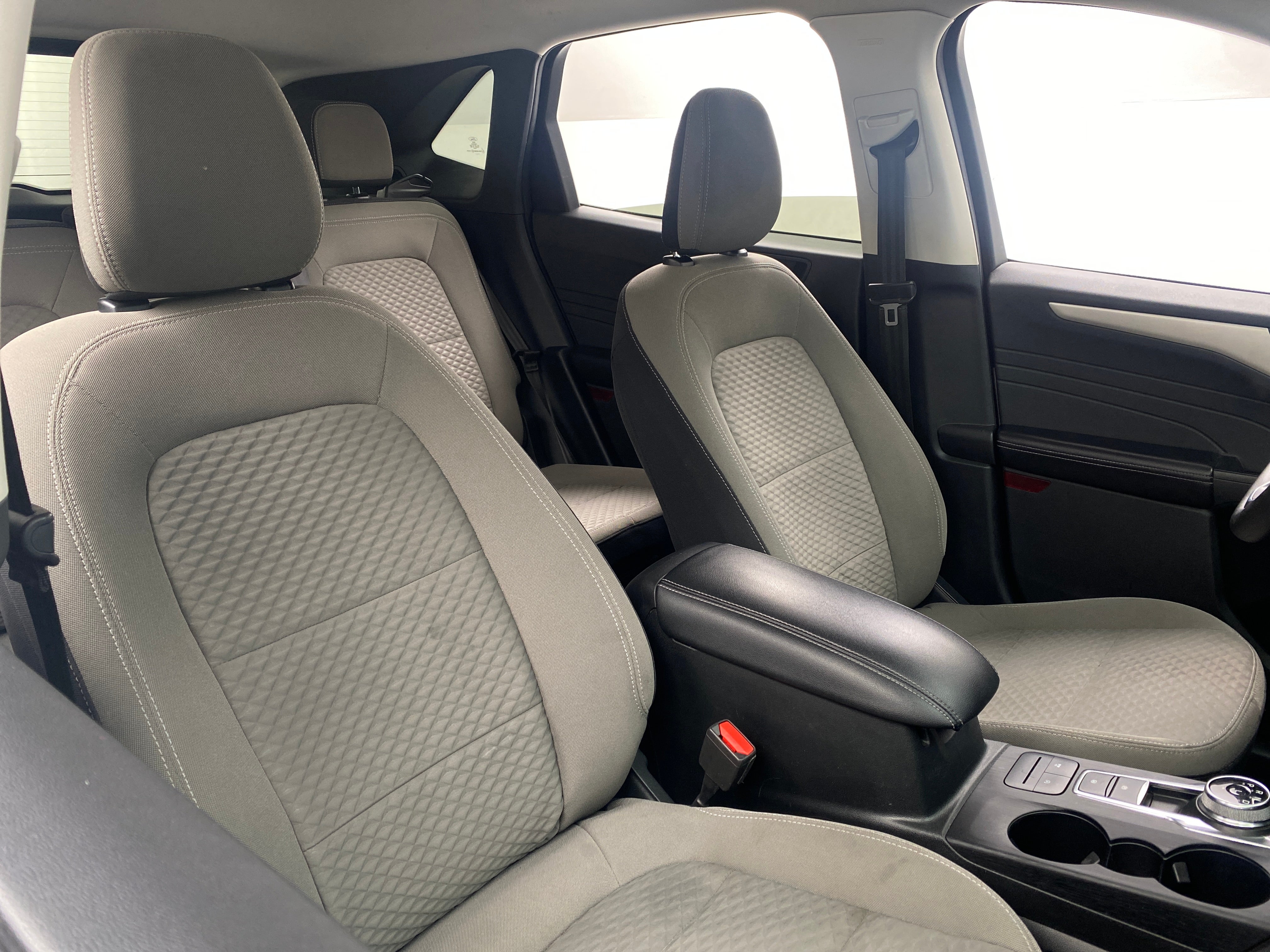 2022 Ford Escape SE 2