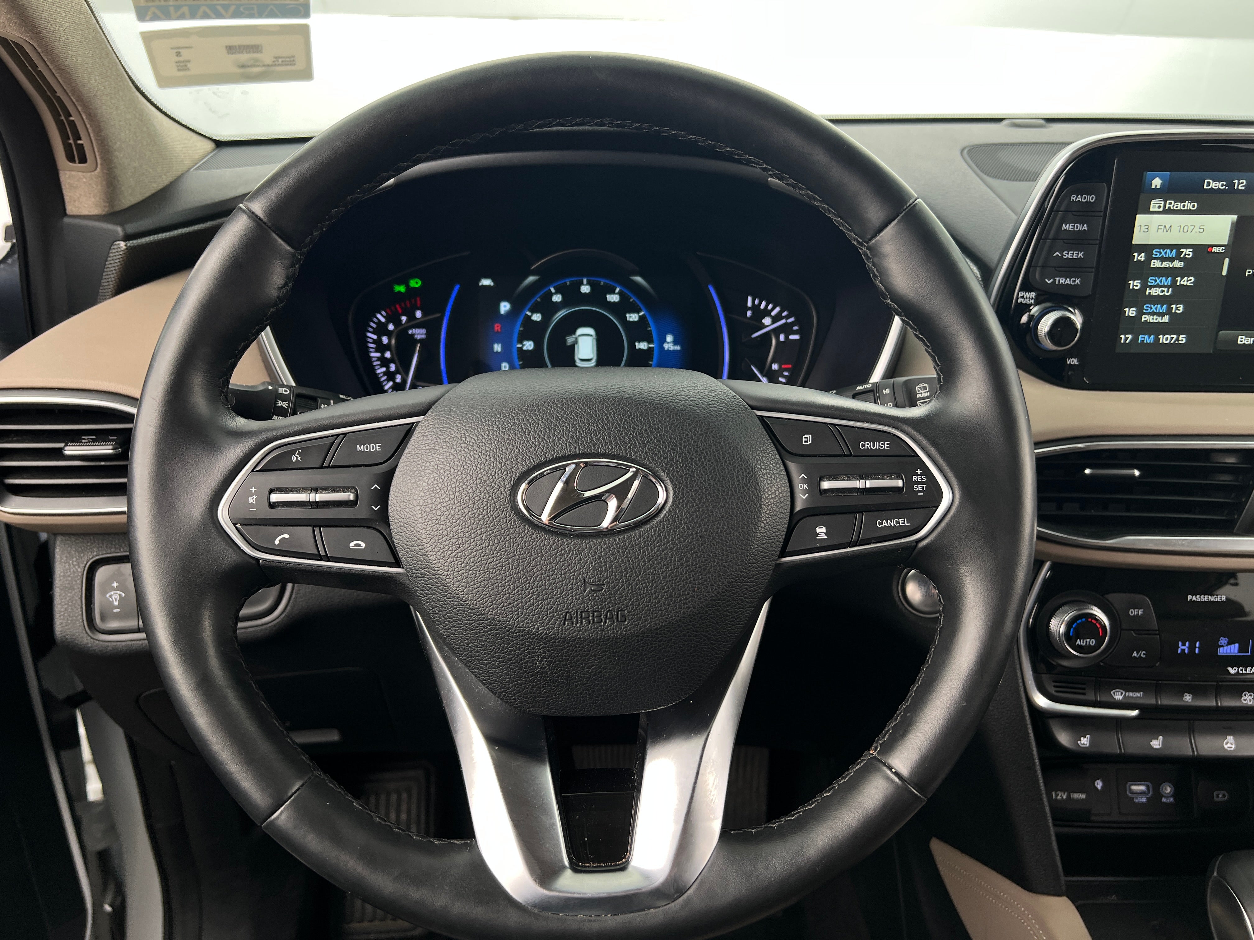 2020 Hyundai Santa Fe Limited 4