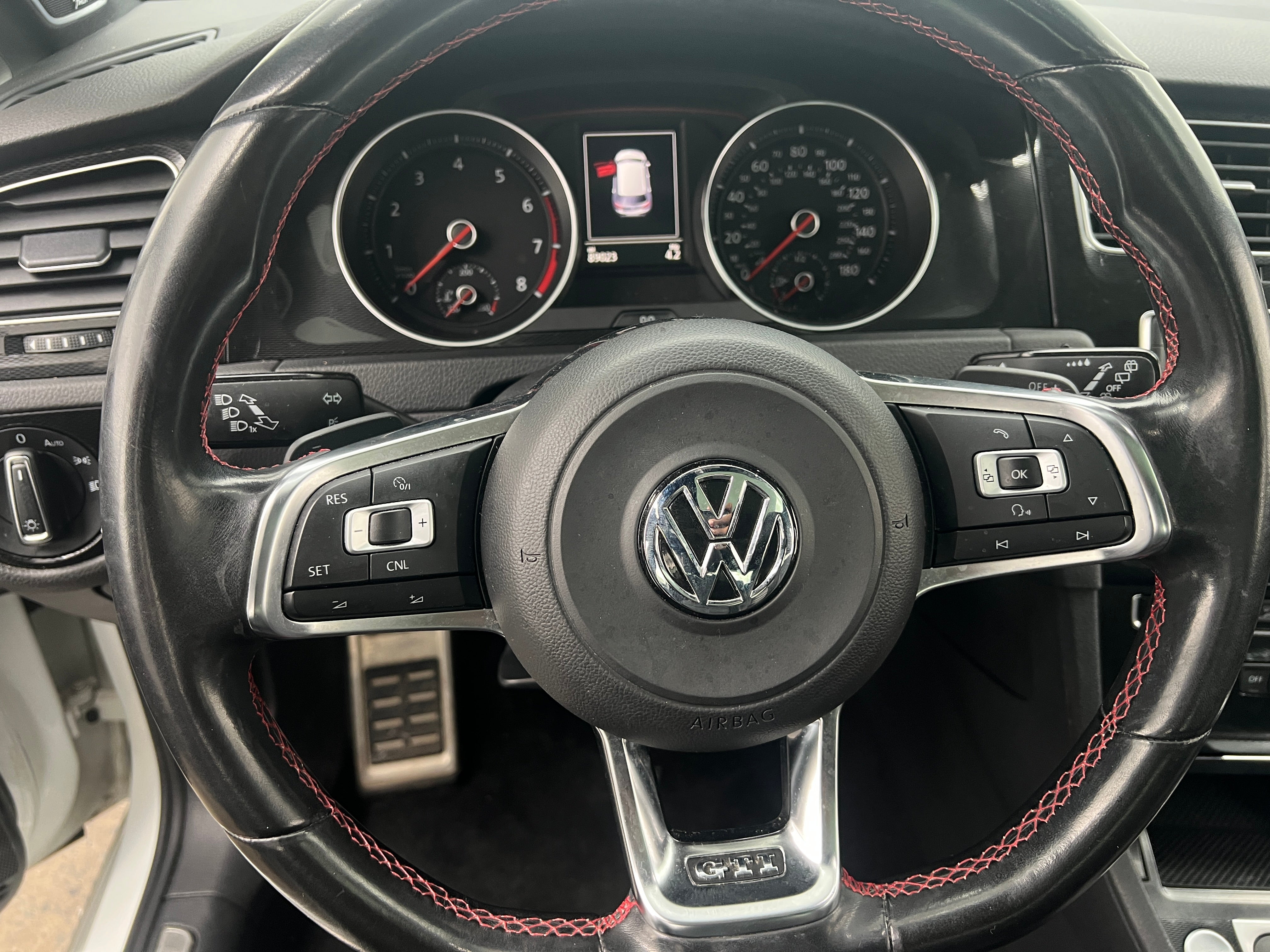 2015 Volkswagen Golf GTI Autobahn 5