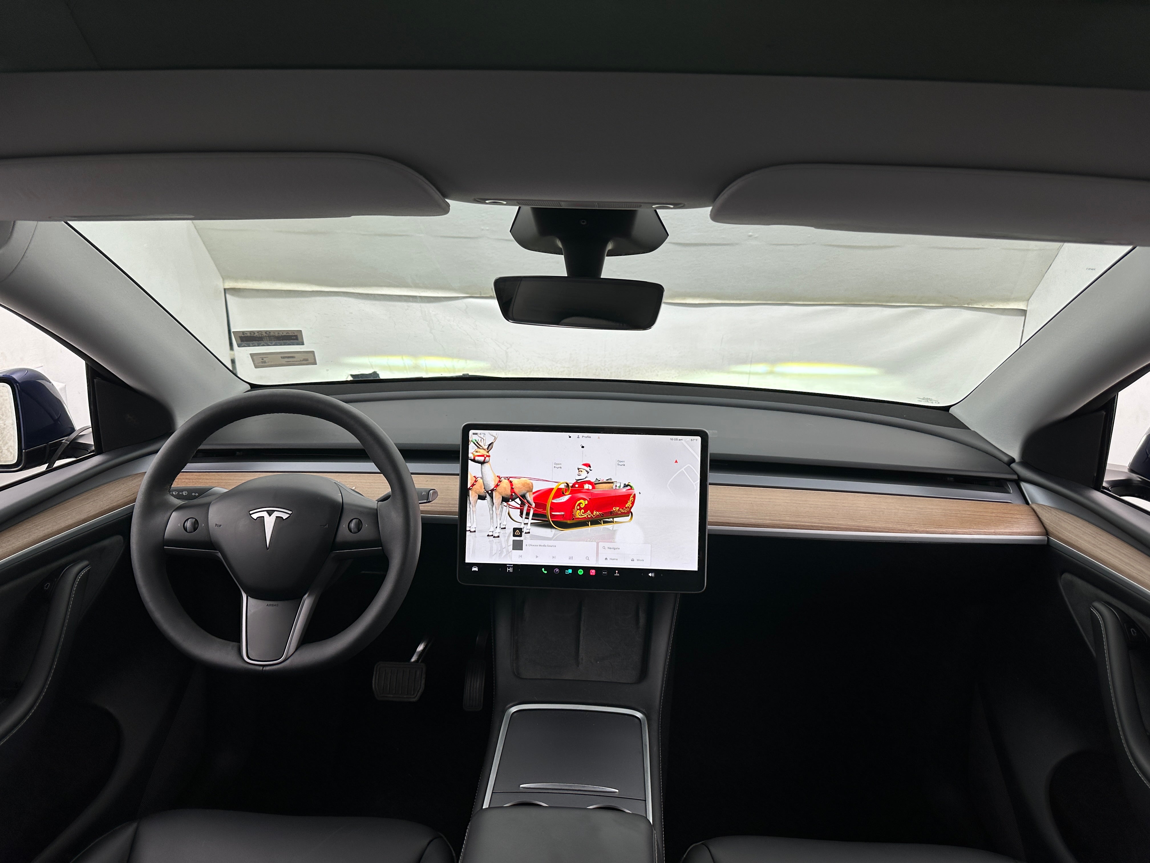 2023 Tesla Model Y Long Range 3