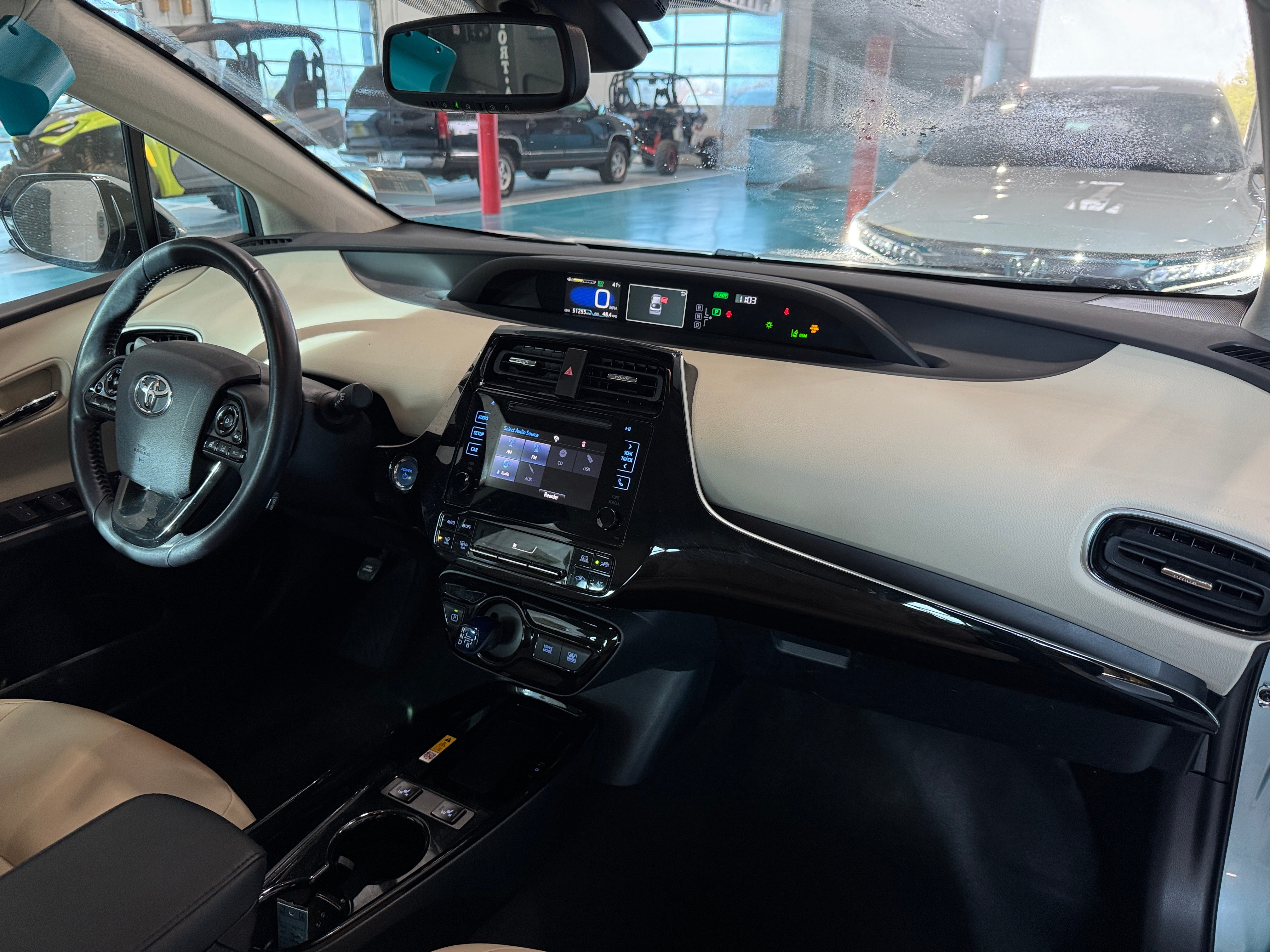 2019 Toyota Prius XLE 3