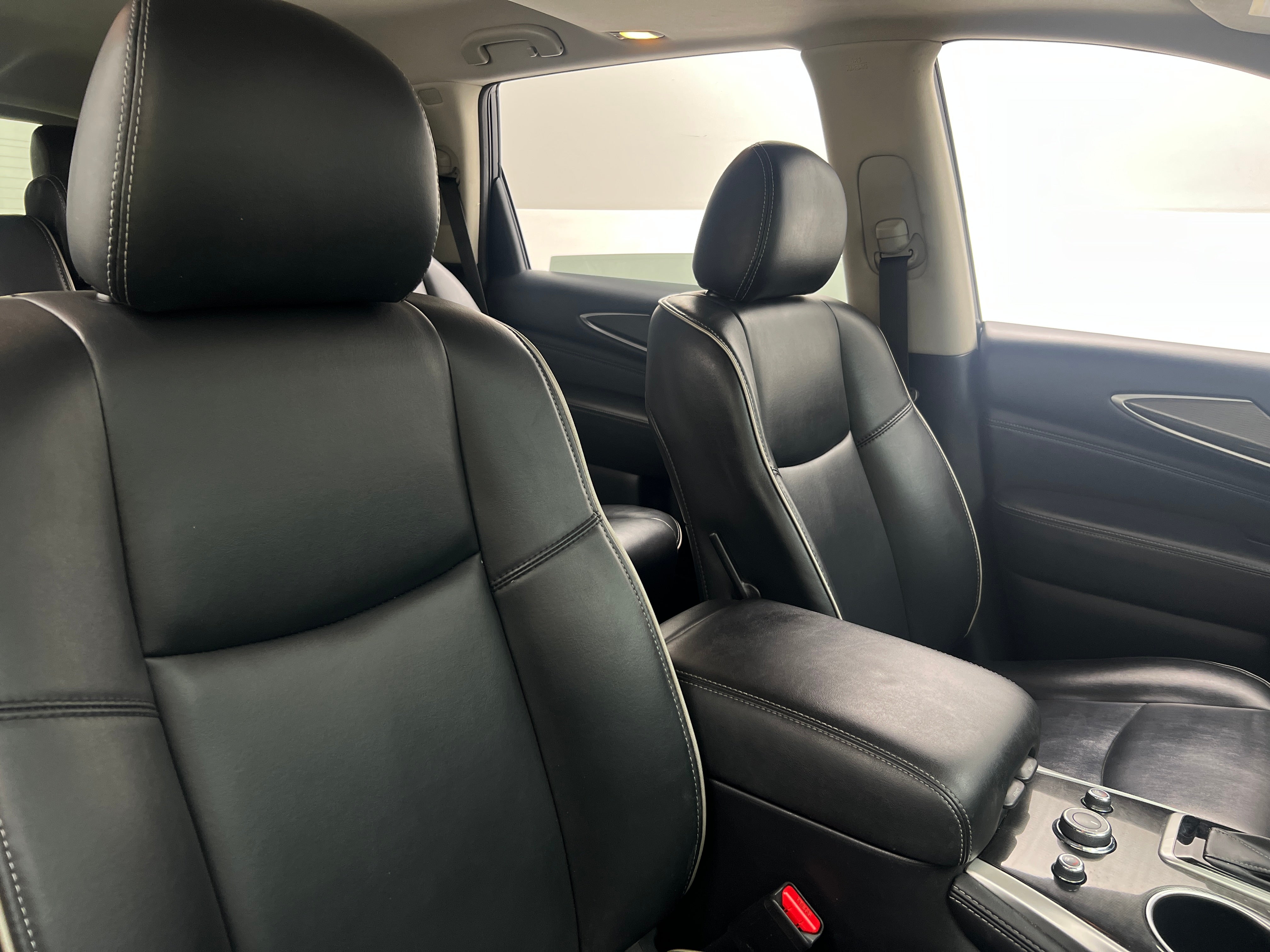 2019 INFINITI QX60 Pure 2