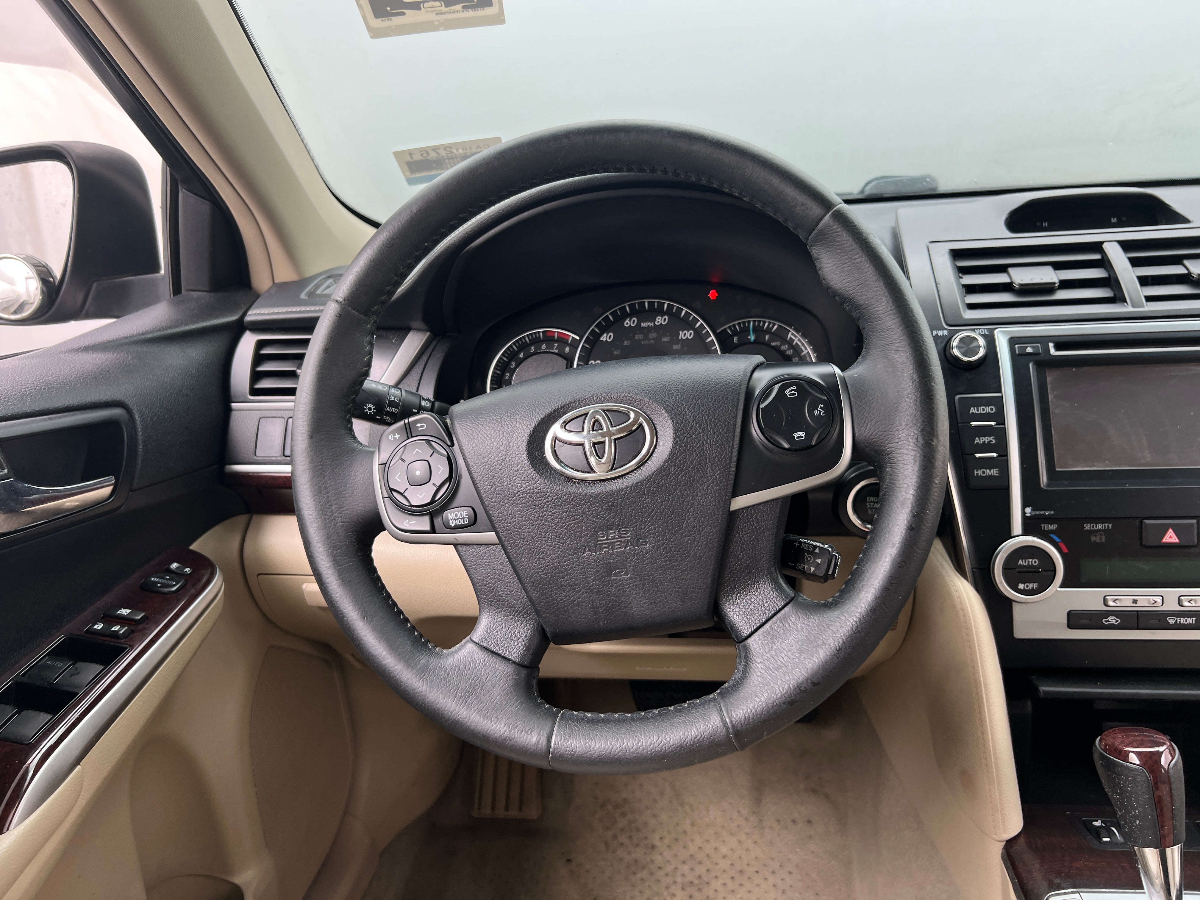 2014 Toyota Camry XLE 5