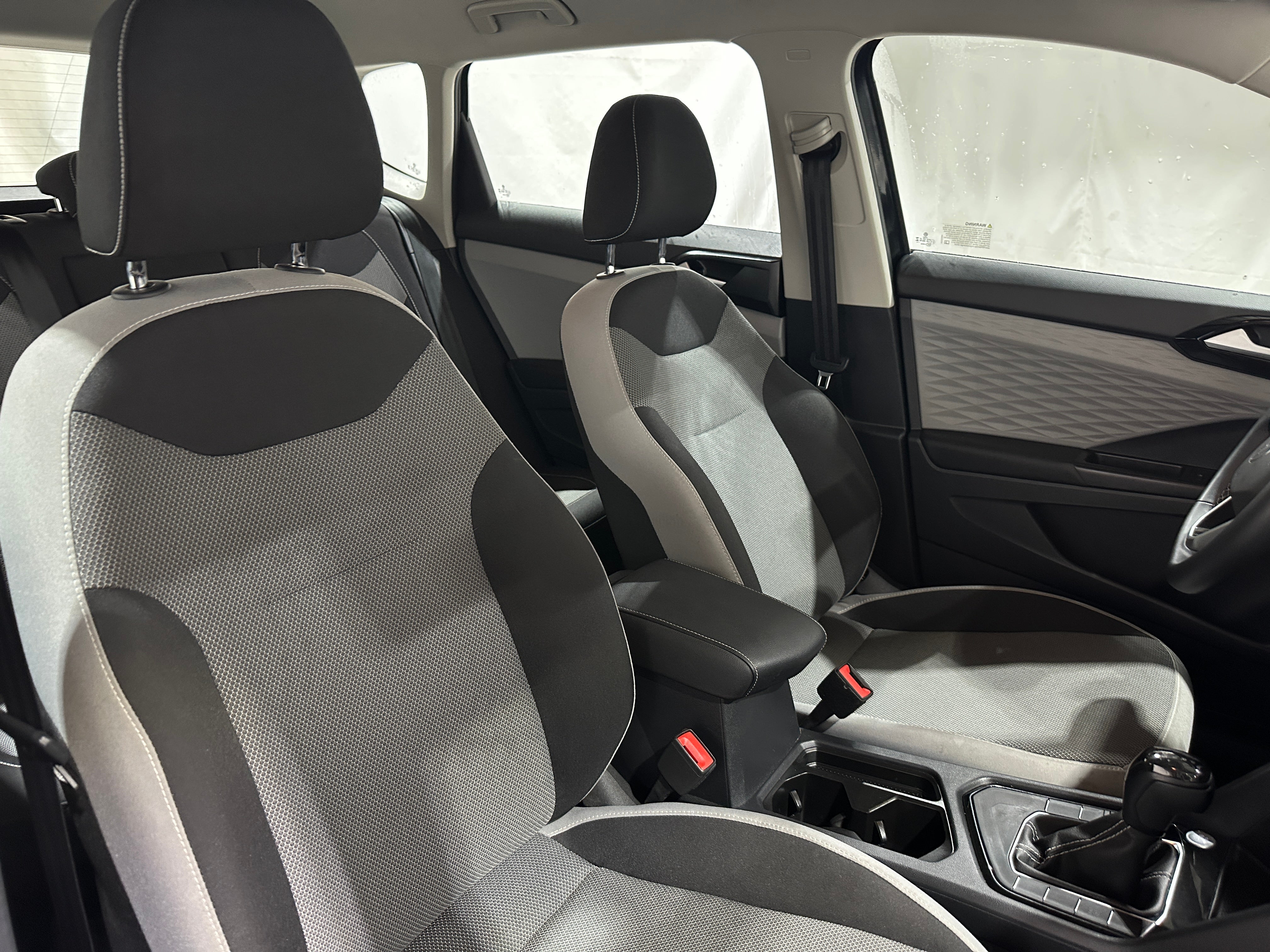 2023 Volkswagen Taos S 2