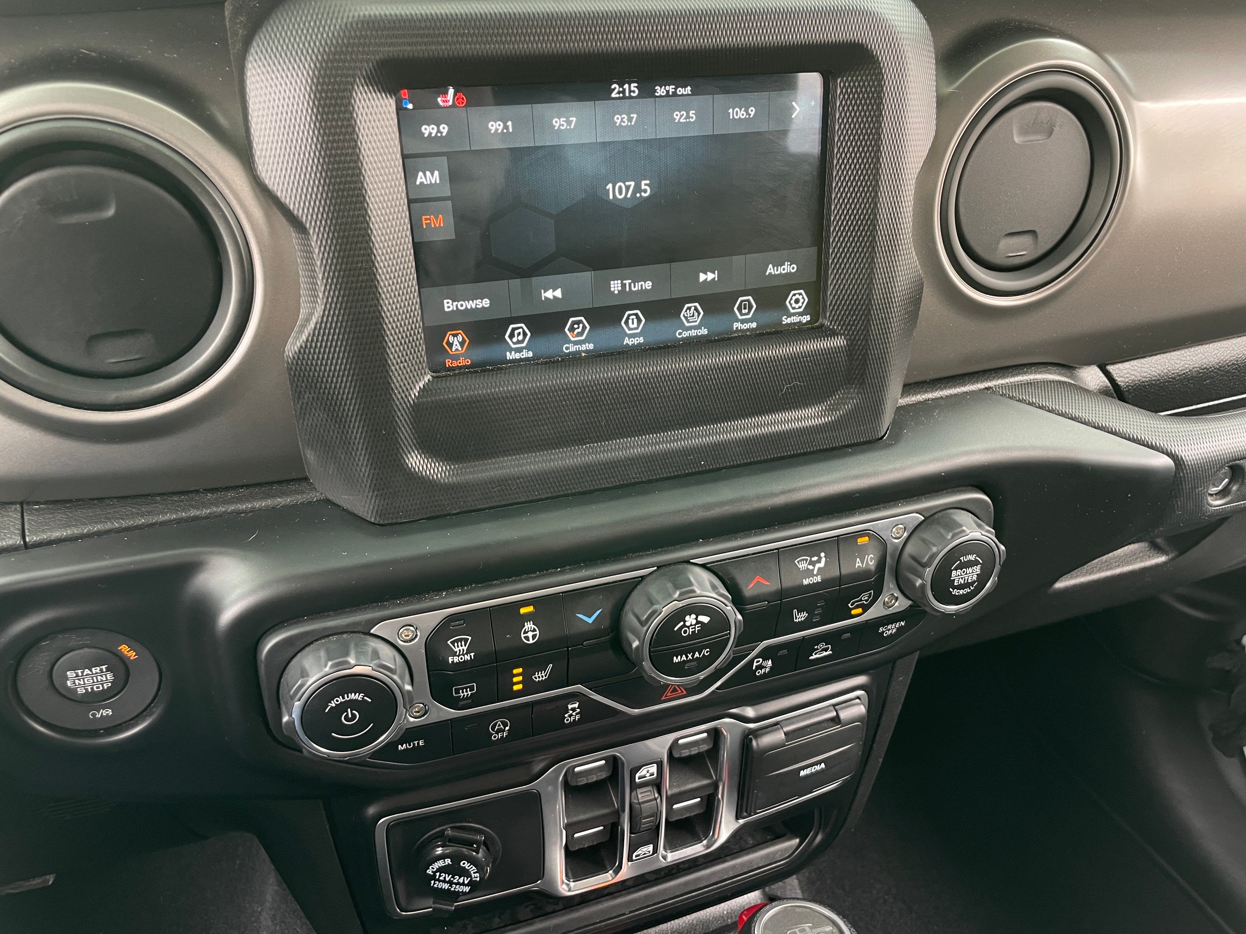 2022 Jeep Gladiator Sport S 4