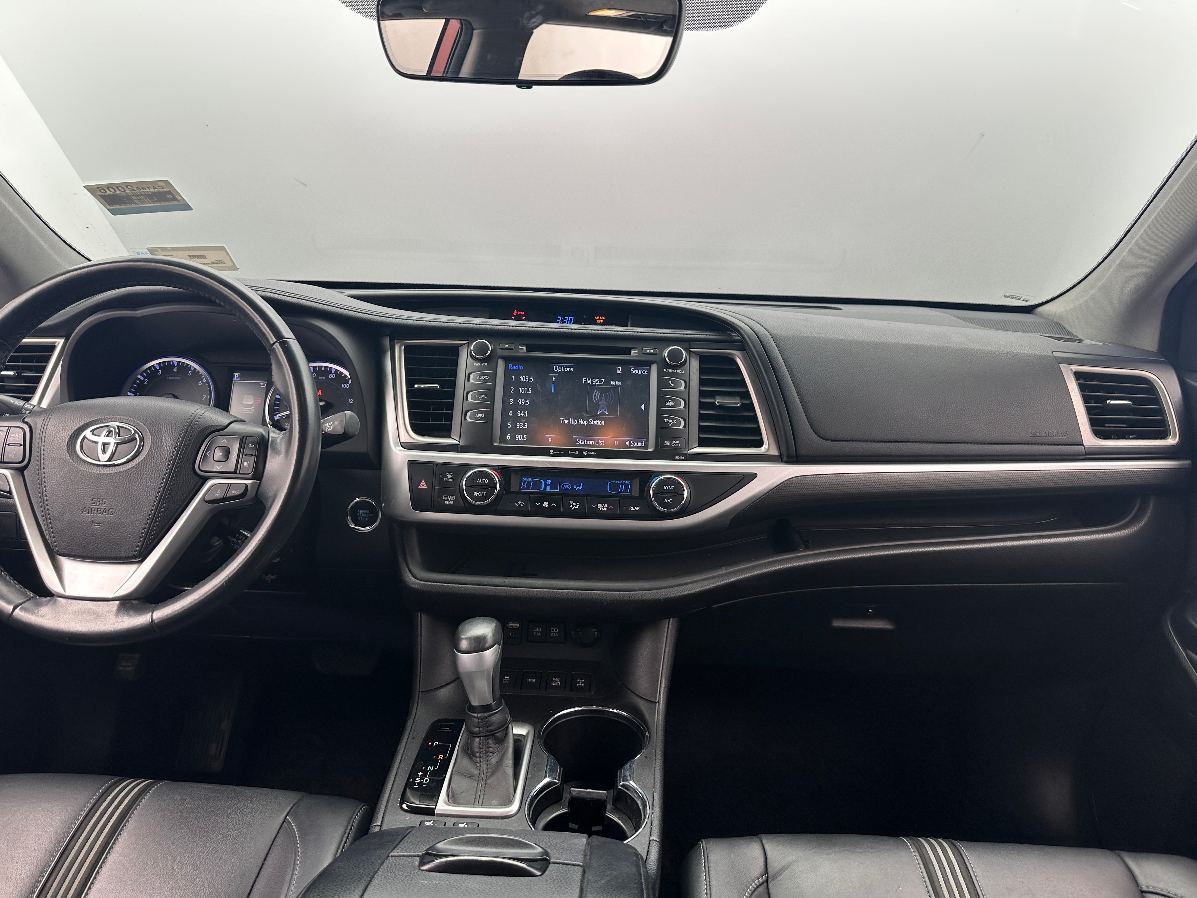 2018 Toyota Highlander SE 3