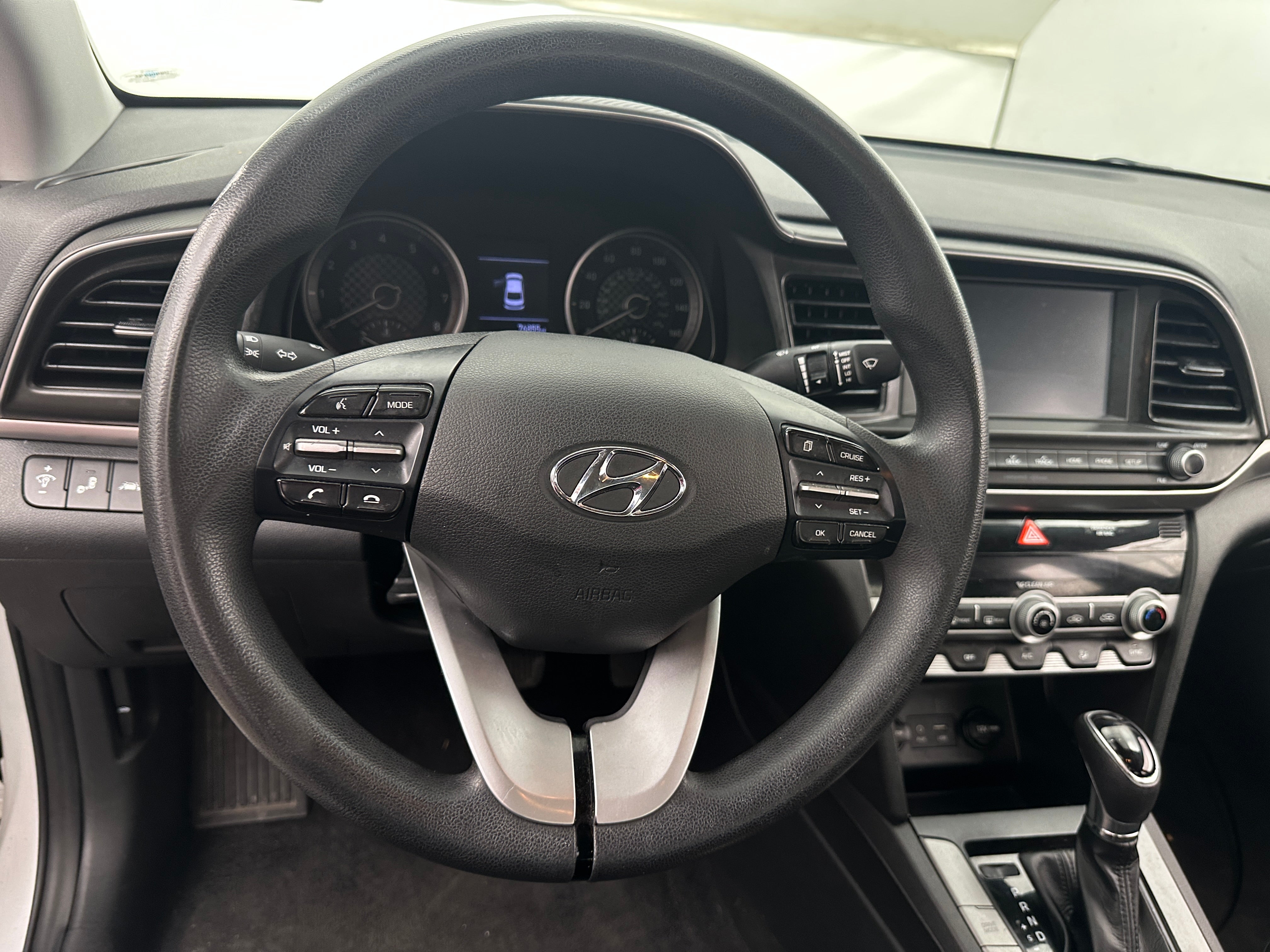 2020 Hyundai Elantra SEL 5