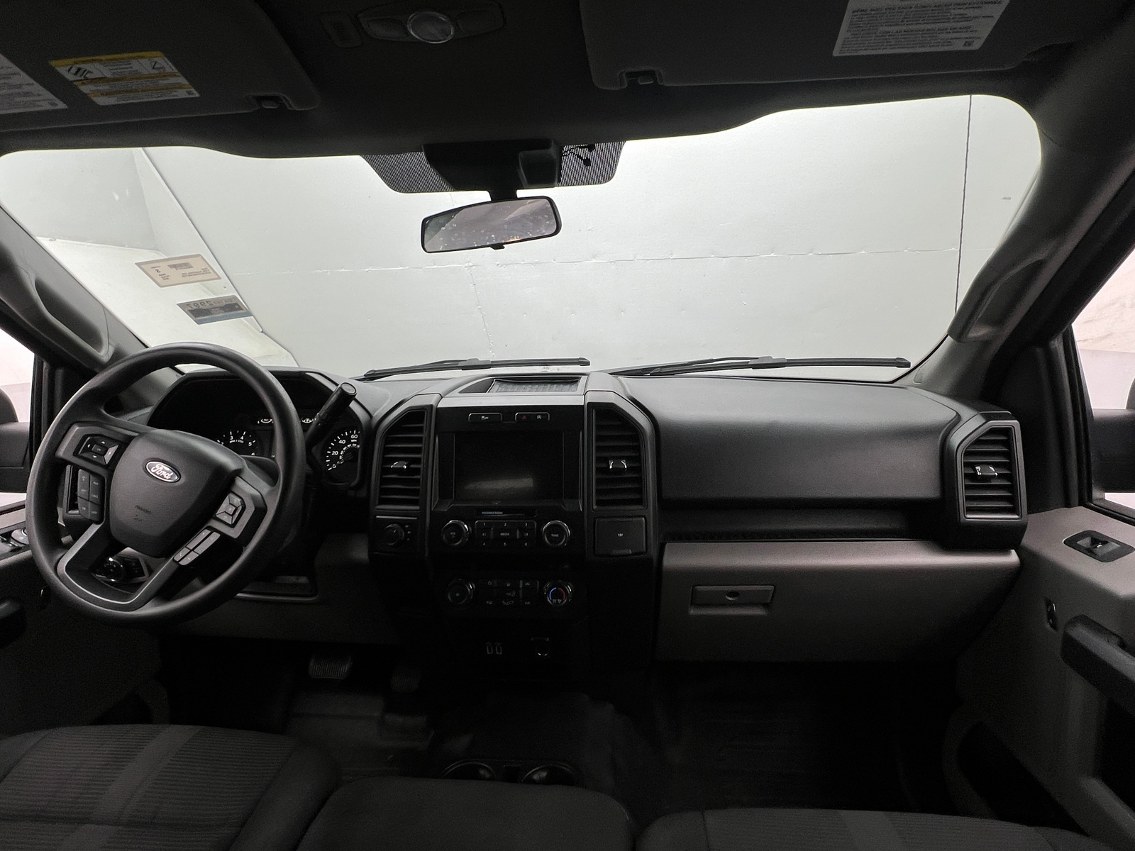 Thumbnail: 2019 Ford Econoline - 3