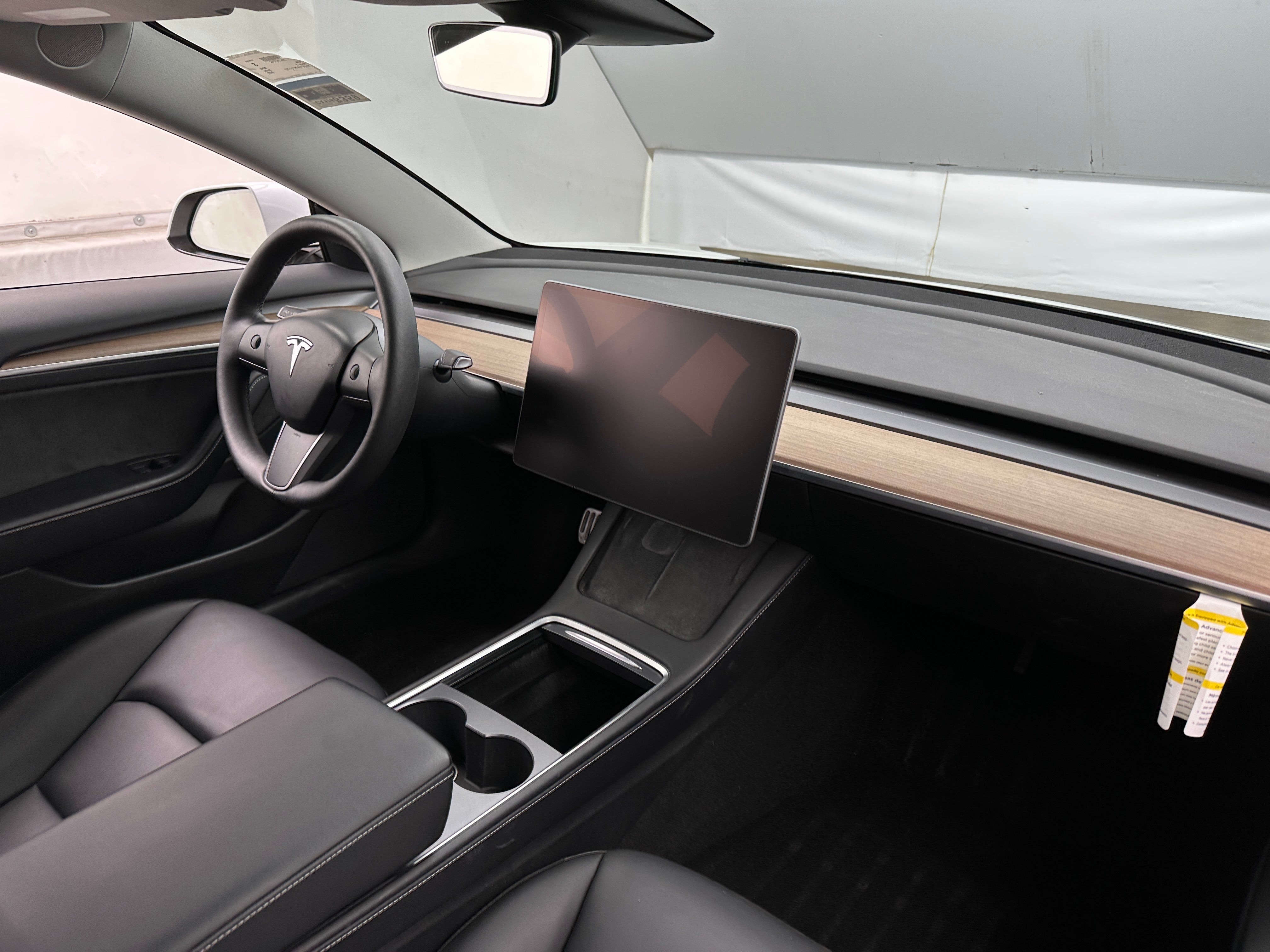 2022 Tesla Model 3 Standard Range 3