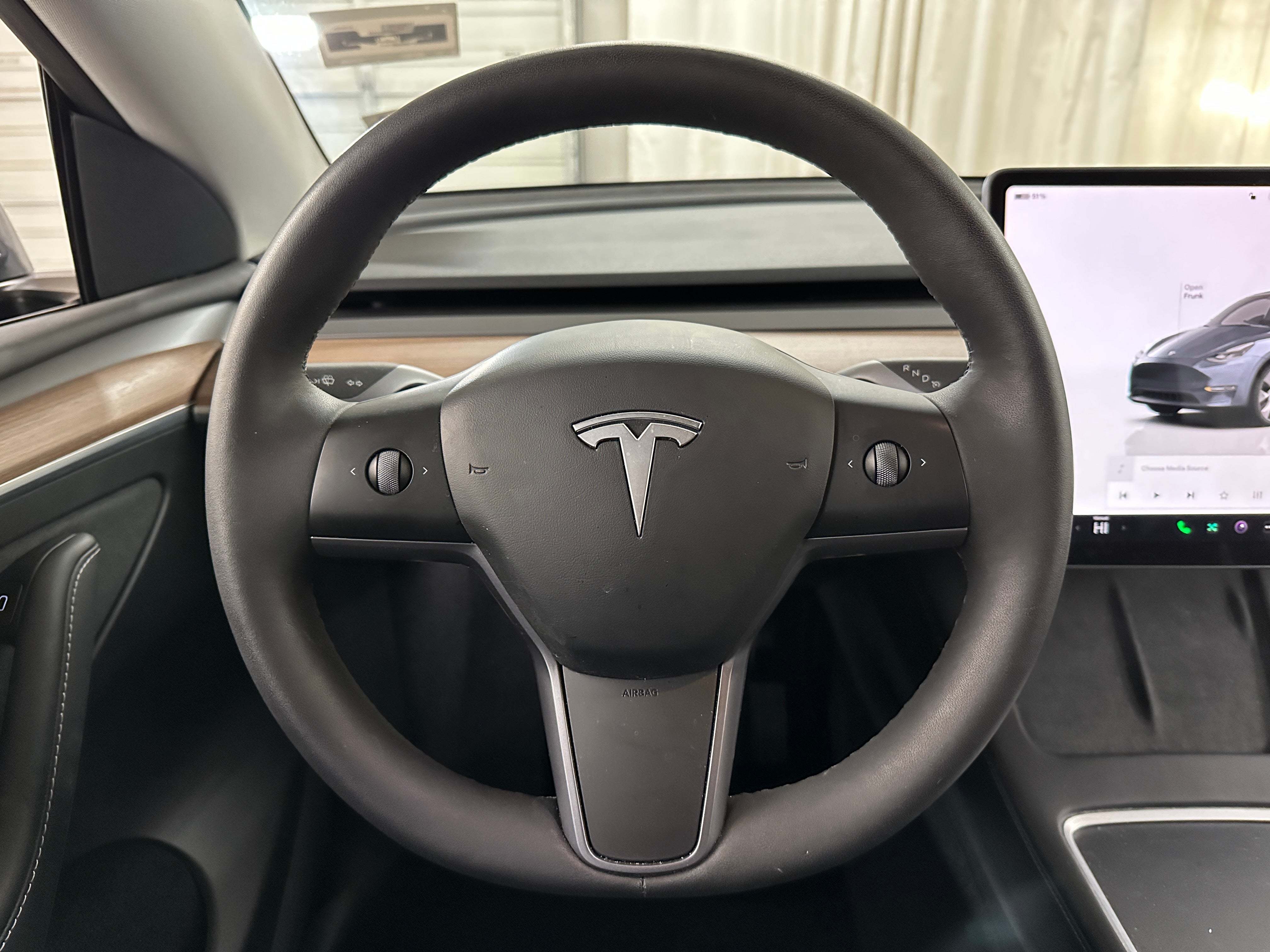 2023 Tesla Model Y Long Range 4